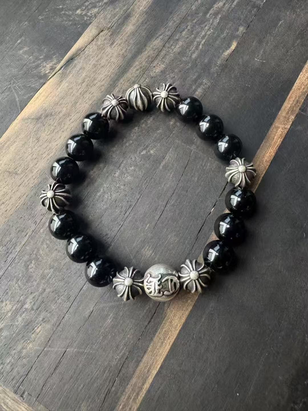 Браслет Chrome Hearts из черных бусин обсидиана со вставками из серебра 925 пробы