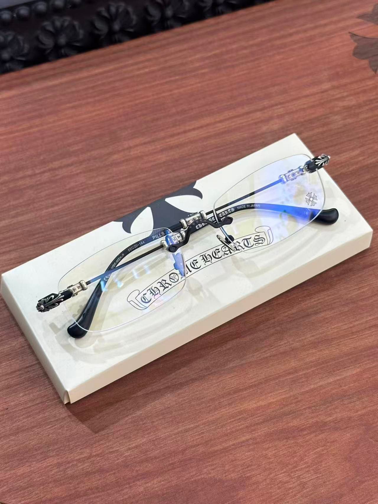 Очки Chrome Hearts PILLS III