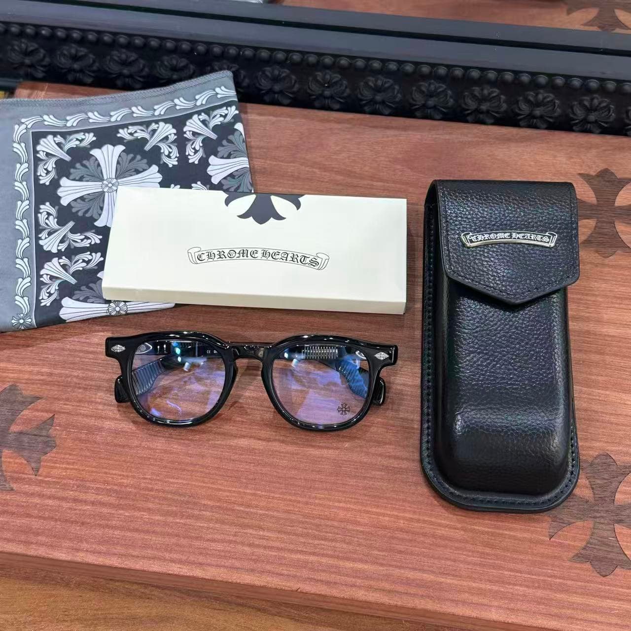 Очки Chrome Hearts CHIRP CHIRP в комплекте с кожаным футляром, салфеткой и фирменной коробкой