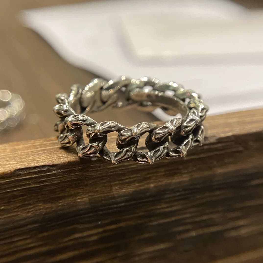 Серебряное кольцо Chrome Hearts Chain с рельефными звеньями цепи