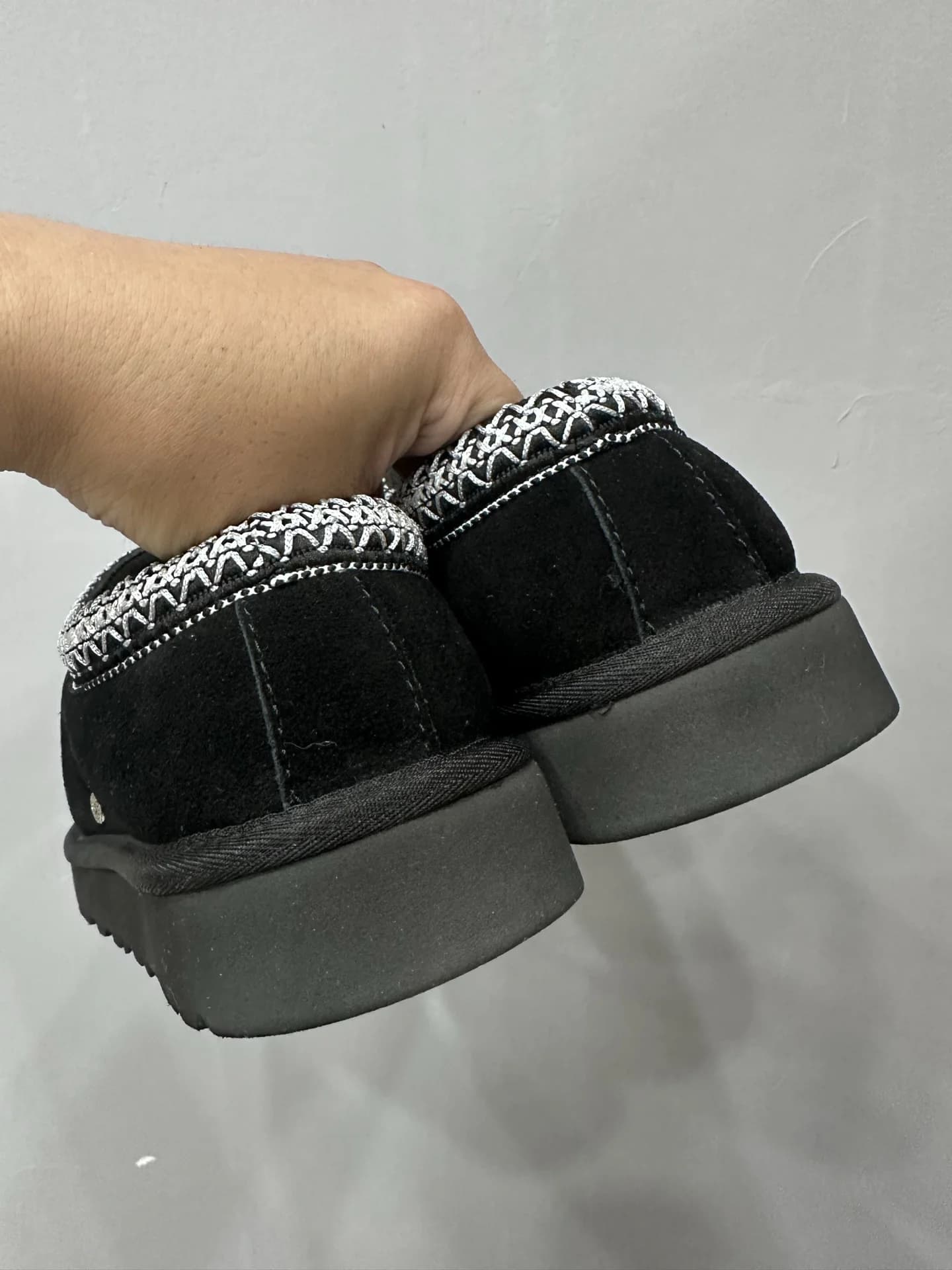 Chrome Hearts x UGG Тапочки Tasman