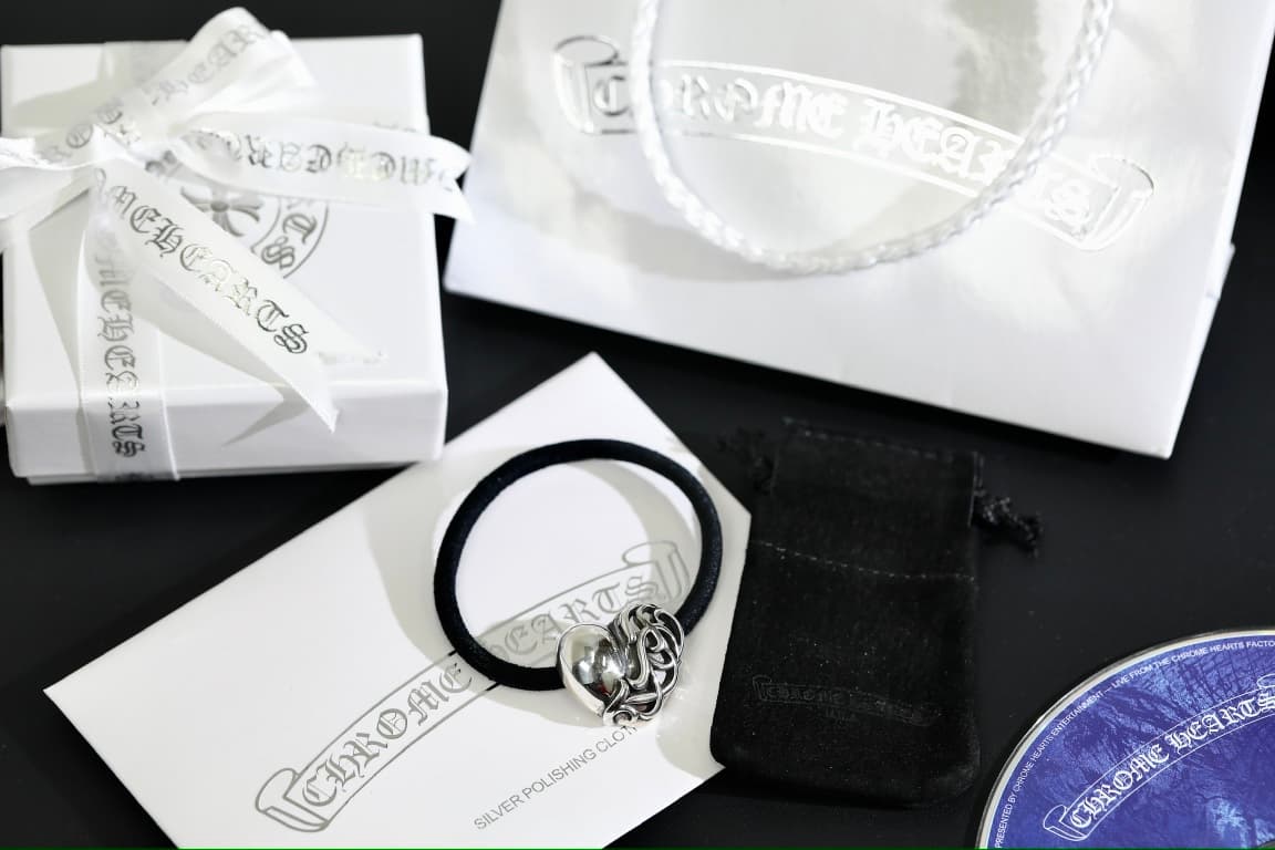 Комплект резинки для волос Chrome Hearts с фирменной коробкой и чехлом