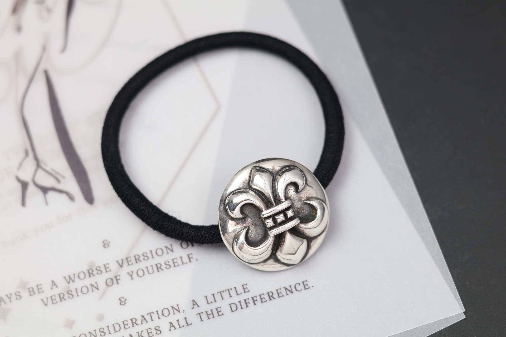 Резинка для волос Chrome Hearts с декором из серебра 925 пробы