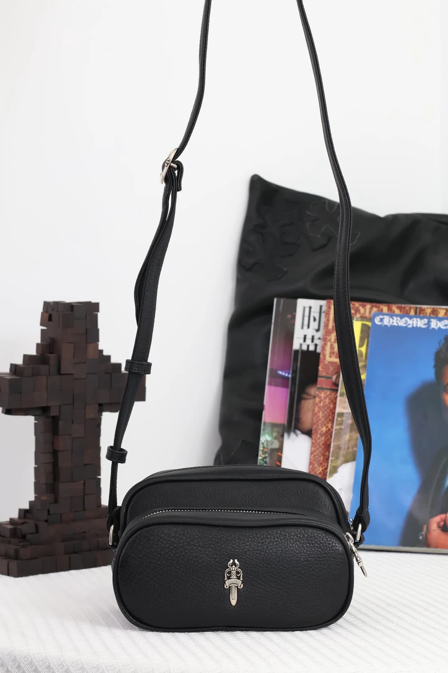 Сумка через плечо Chrome Hearts