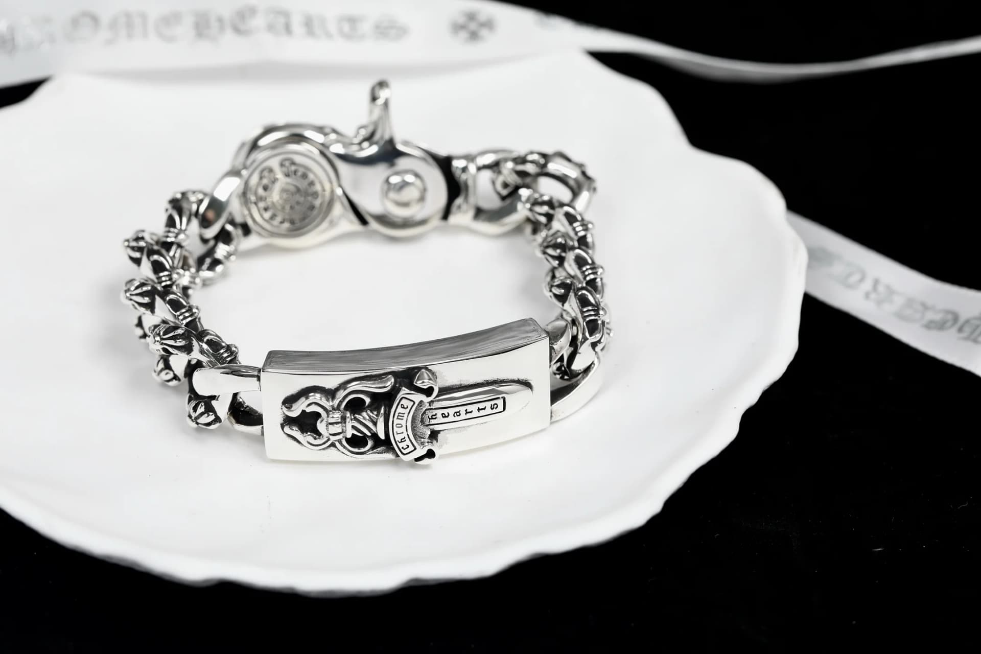 Браслет Chrome Hearts Dagger ID из серебра 925 пробы с пластиной кинжала