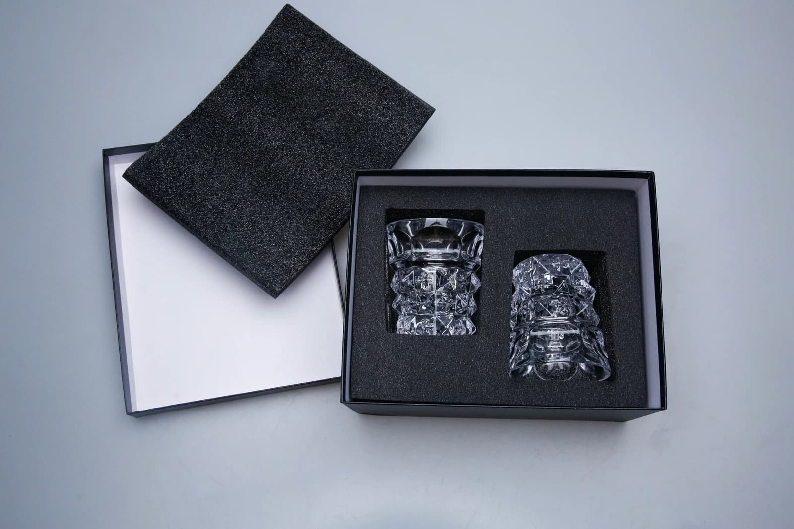 Набор из двух хрустальных стаканов Chrome Hearts x Baccarat в подарочной коробке