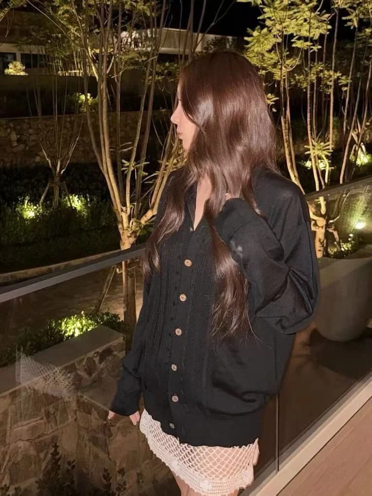 Чёрный кардиган Chrome Hearts в вечернем образе