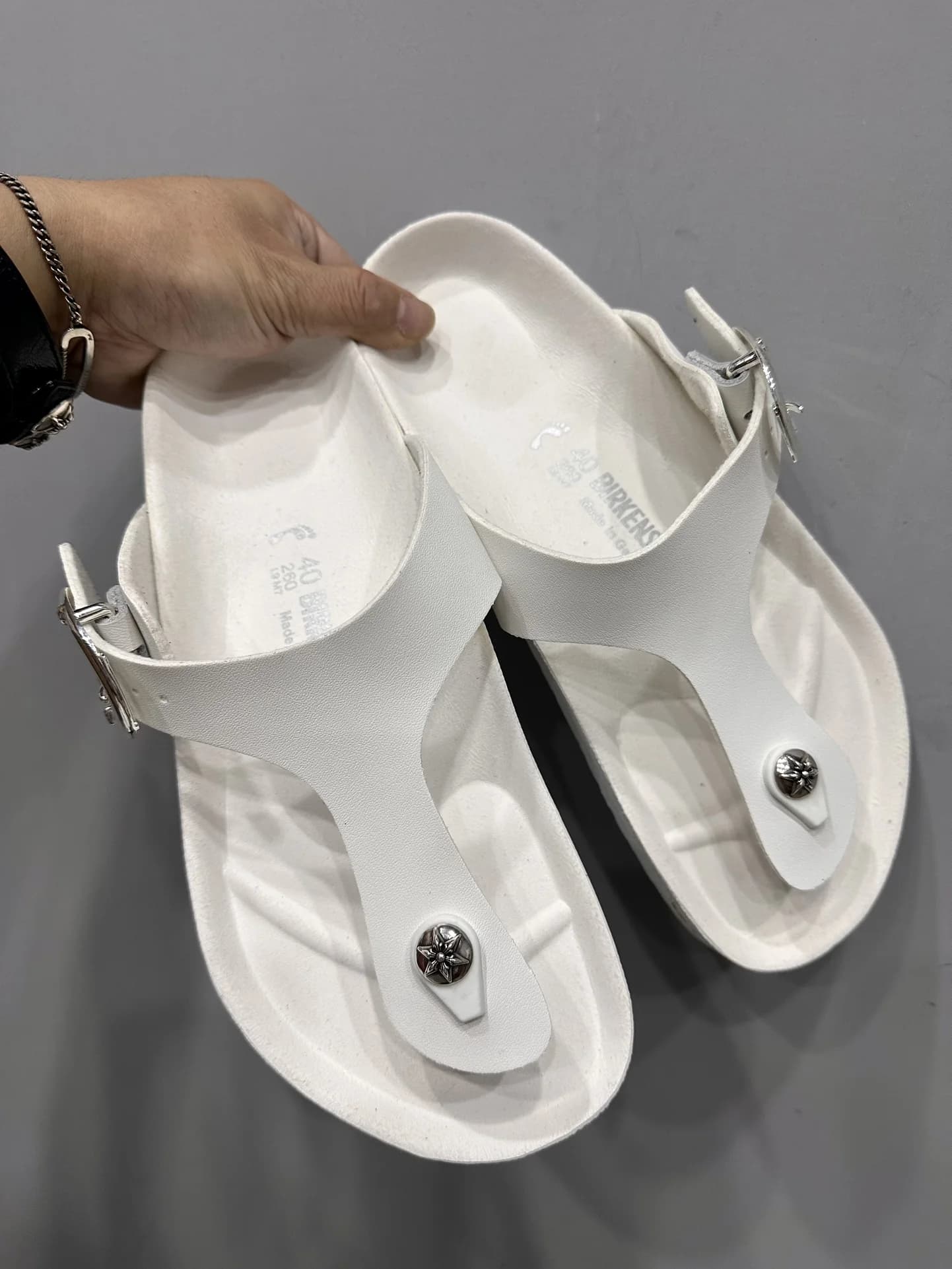 Тапки Chrome Hearts x Birkenstock