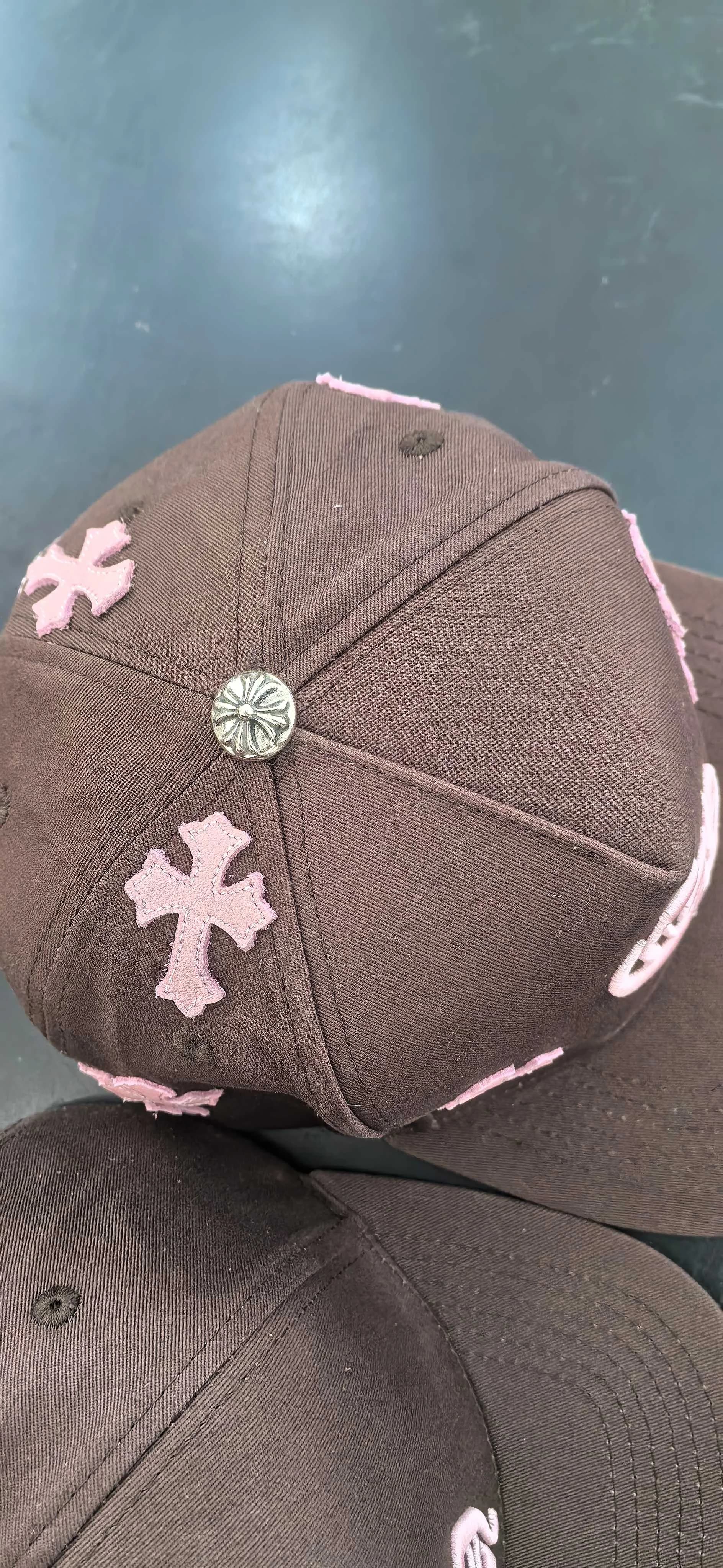 Chrome Hearts Бейсболка с кожаными нашивками