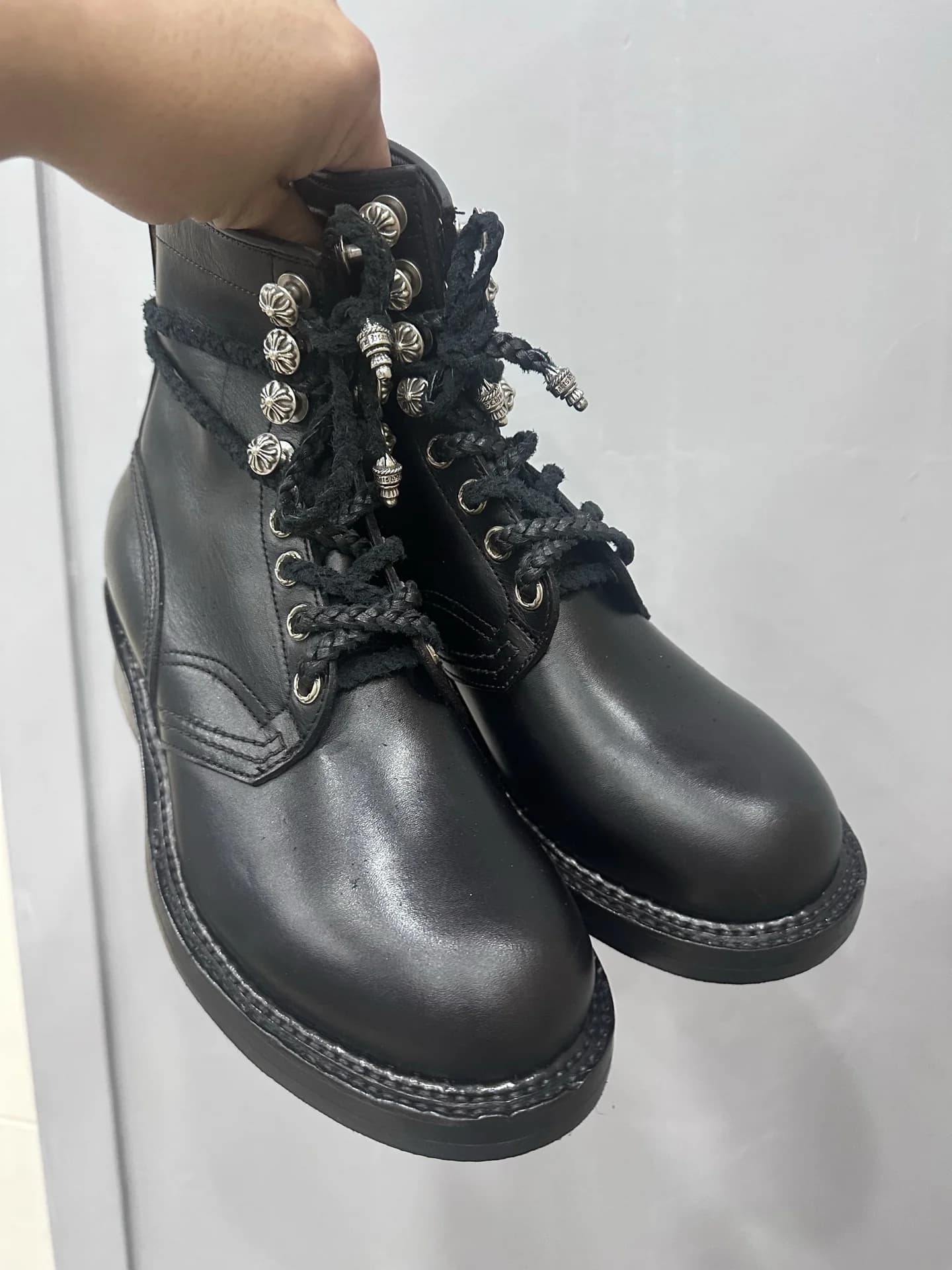 Черные кожаные ботинки Chrome Hearts x Wesco на шнуровке
