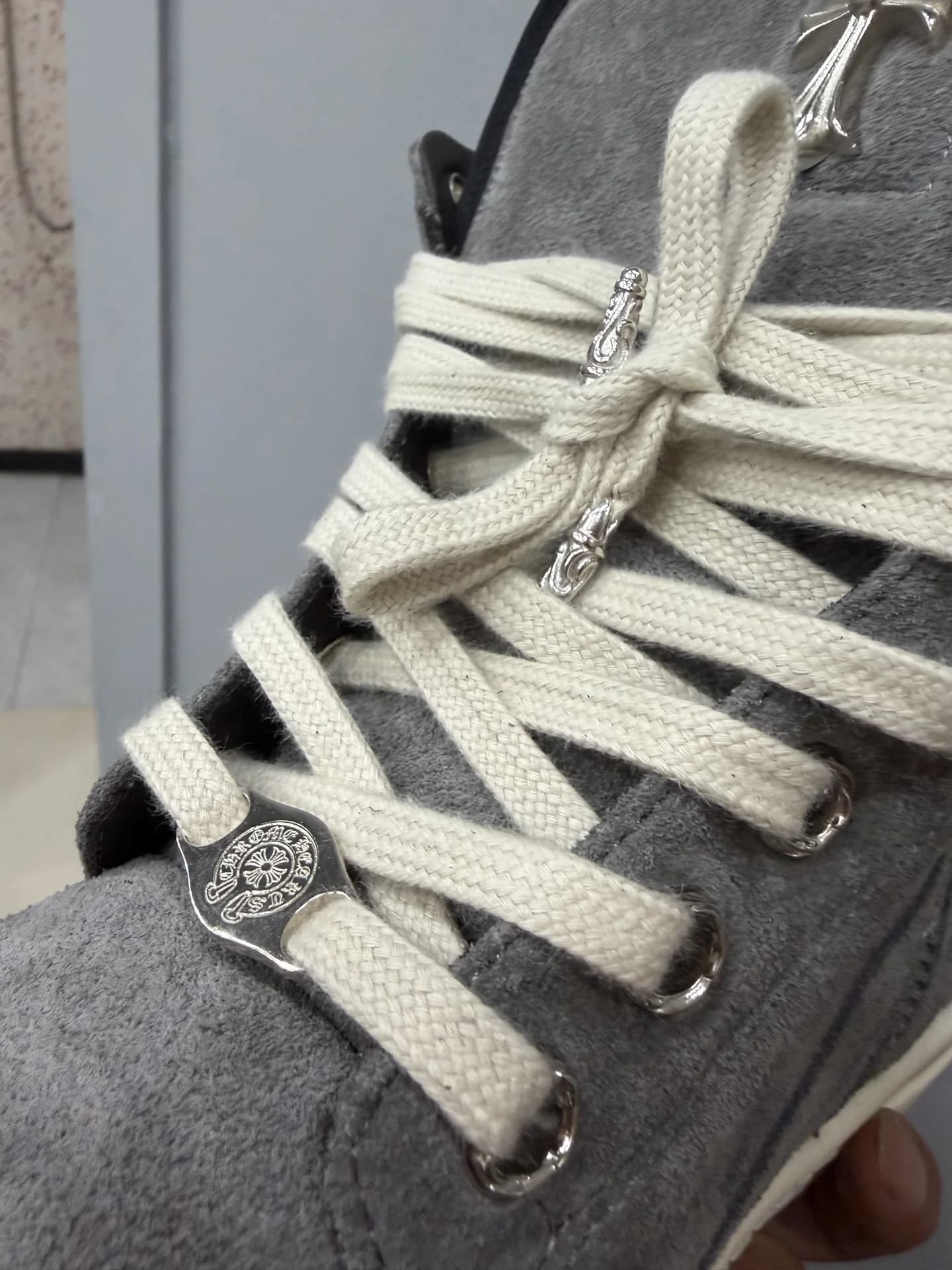 Шнуровка кед Chrome Hearts x Rick Owens Geobasket с серебряным декором