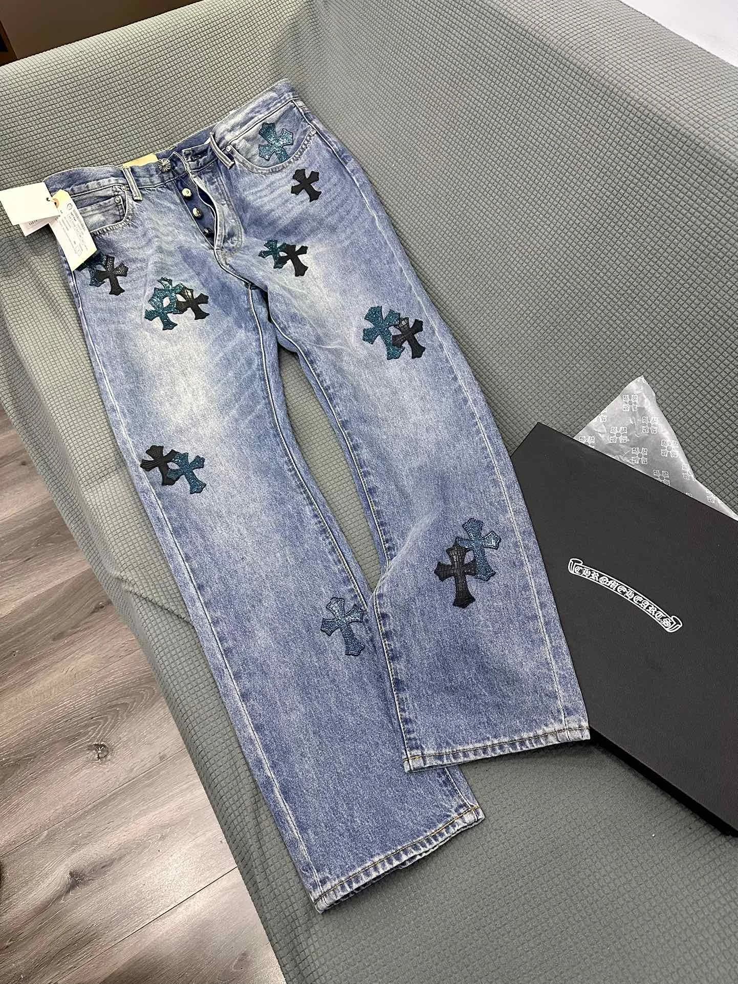 Джинсы Chrome Hearts Levi's 501 Cross Patch спереди