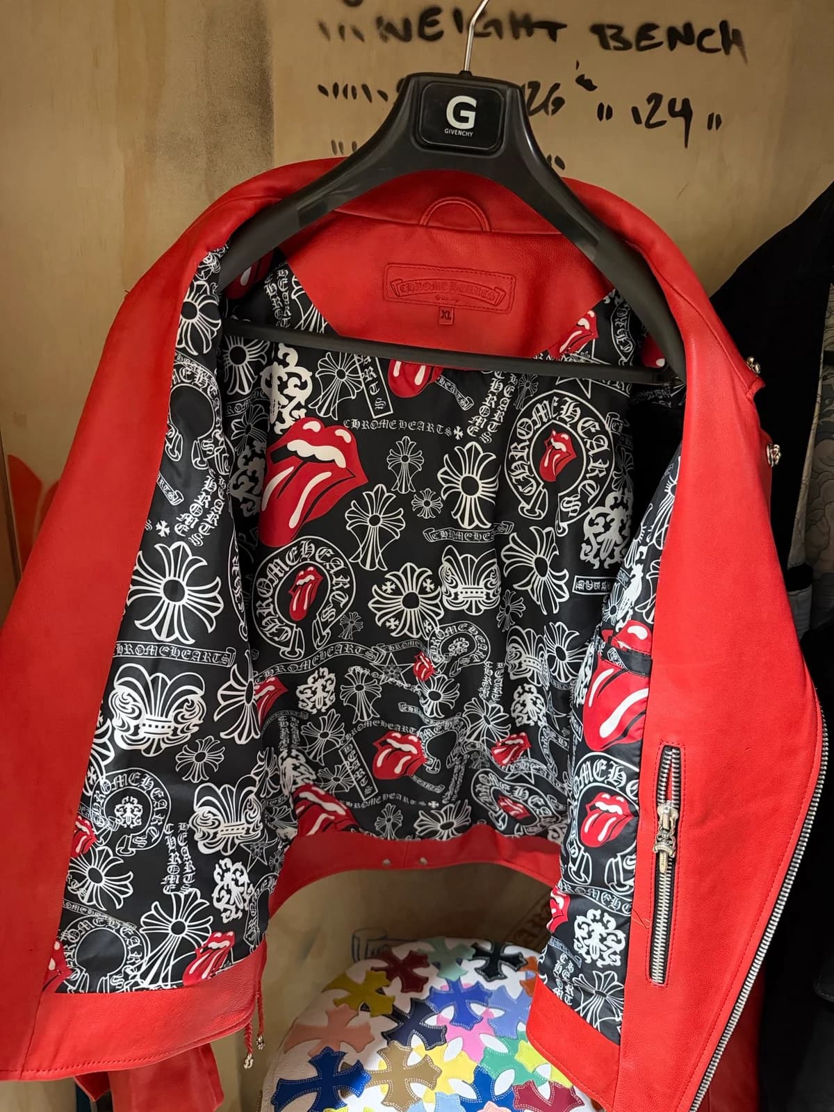 Подкладка куртки с принтом логотипов Chrome Hearts и губ Rolling Stone