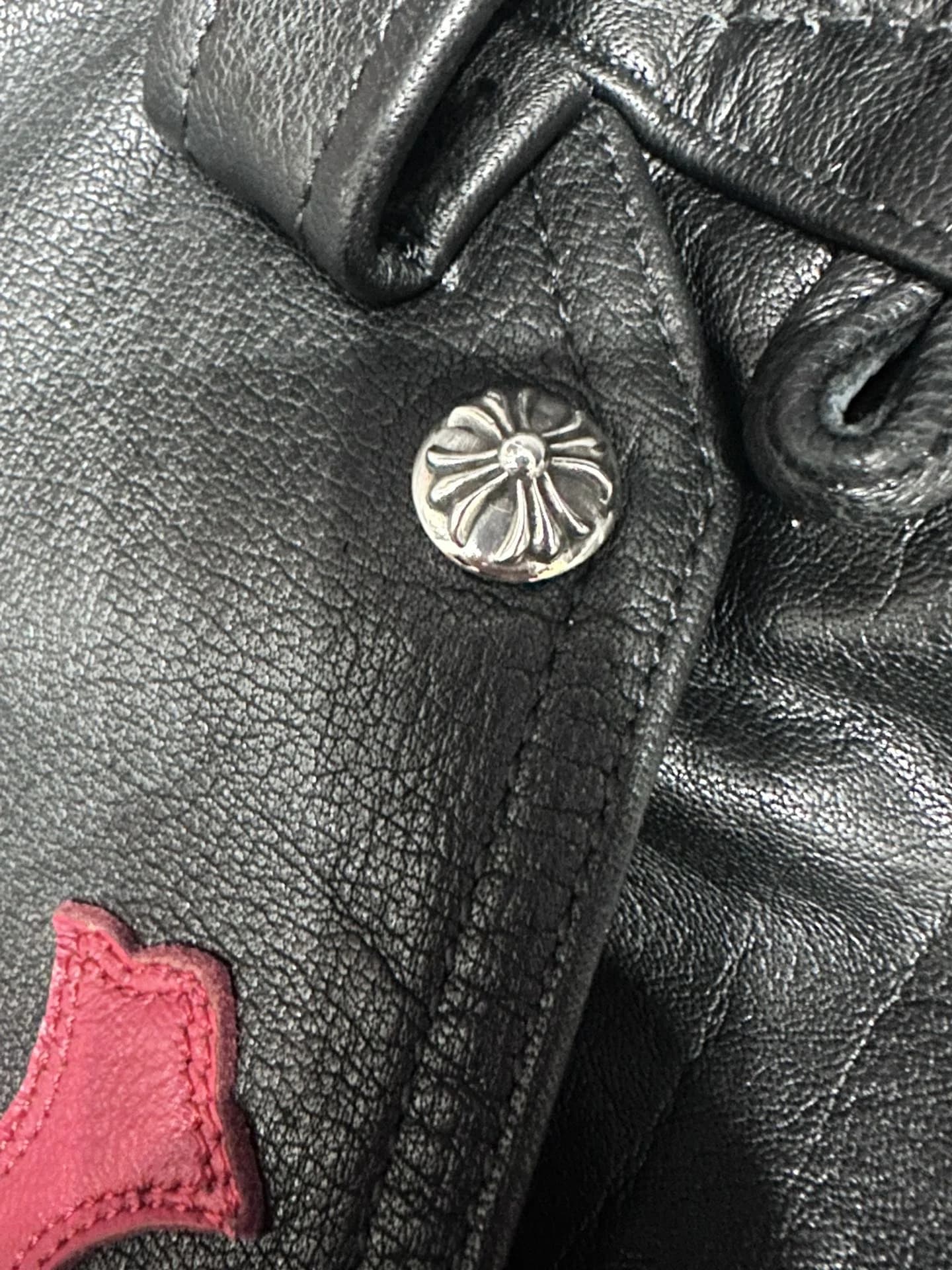 Chrome Hearts Кожаные брюки с нашивками