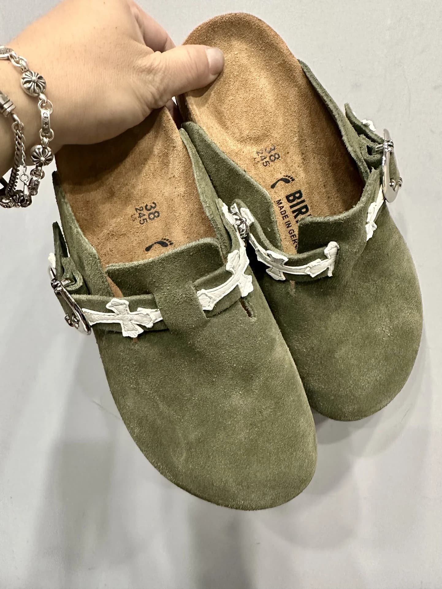 Тапки Chrome Hearts x Birkenstock