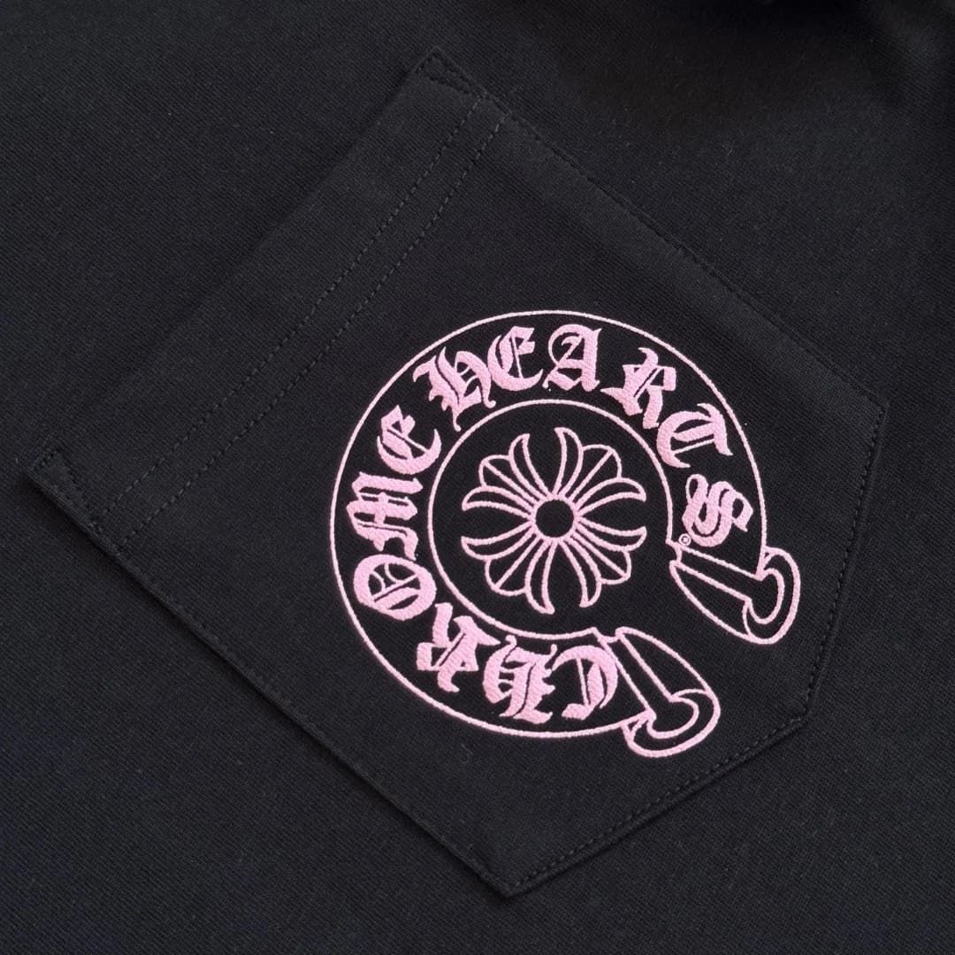 Накладной карман с розовым принтом-подковой Chrome Hearts