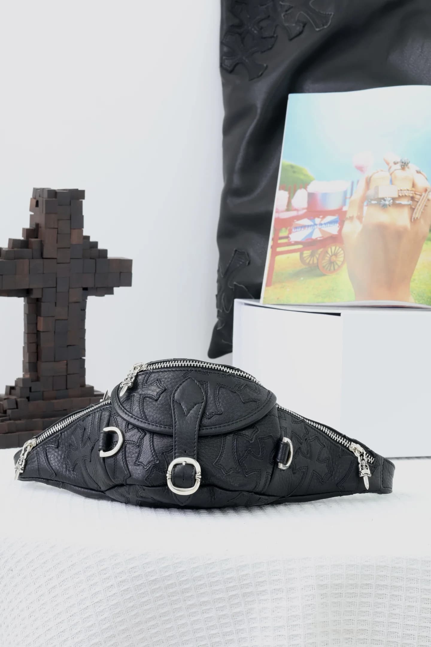 Поясная сумка Chrome Hearts