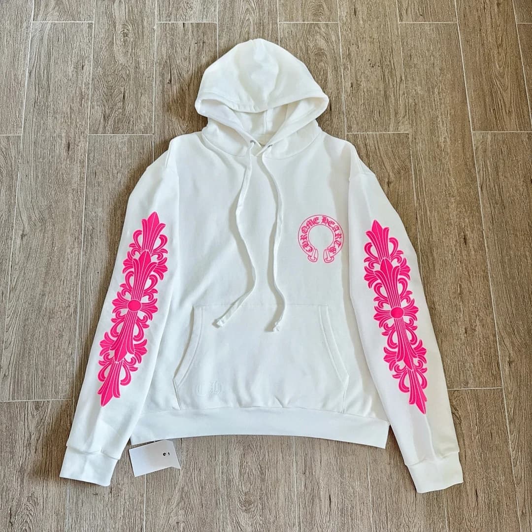 Белое худи Chrome Hearts с розовым принтом, вид спереди