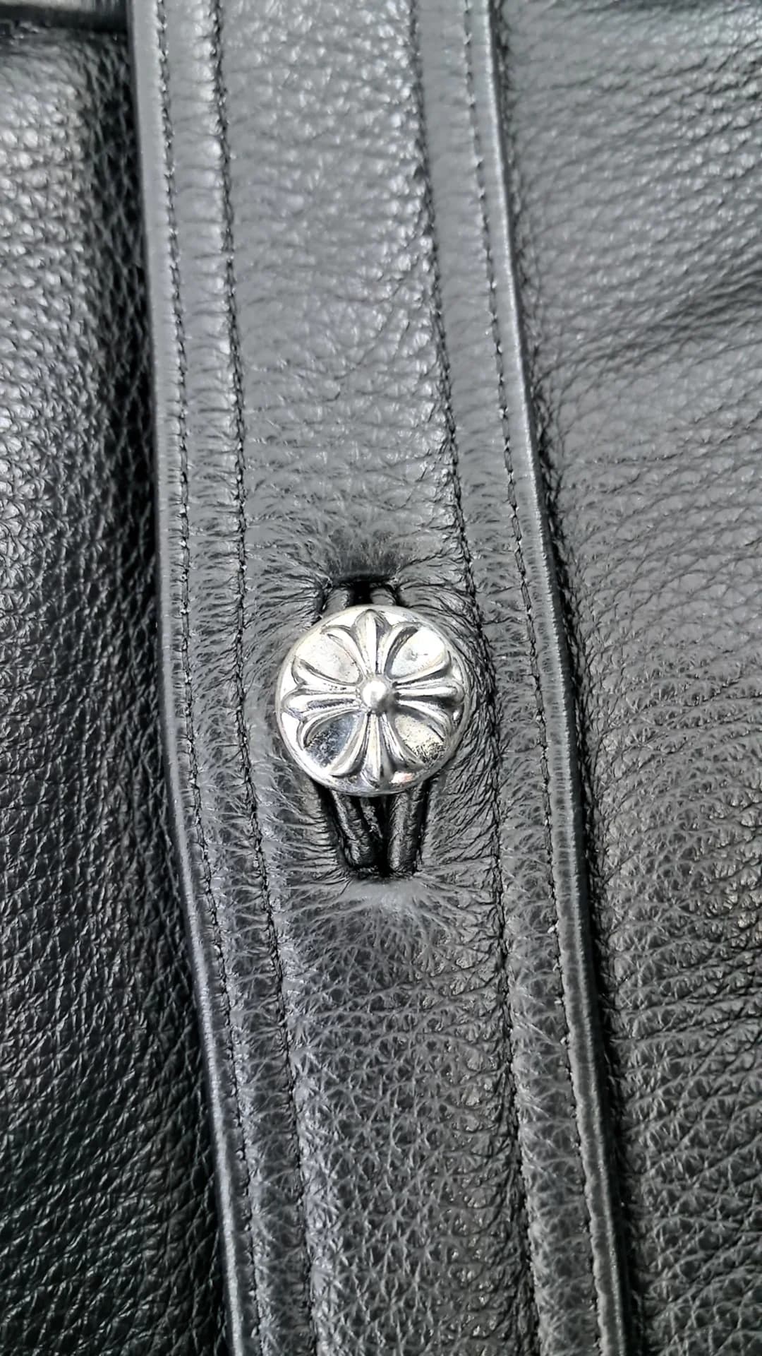 Chrome Hearts Кожаная куртка с нашивками