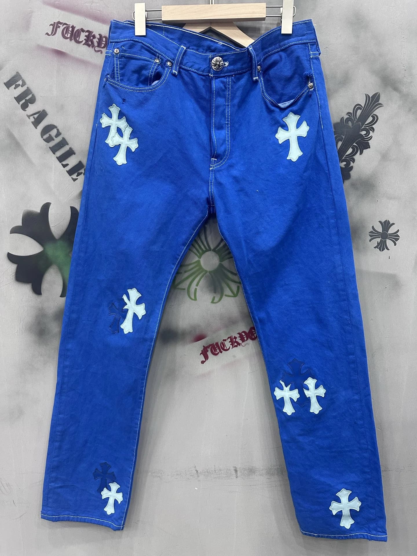 Синие джинсы Chrome Hearts x Levi's Vintage 501 спереди