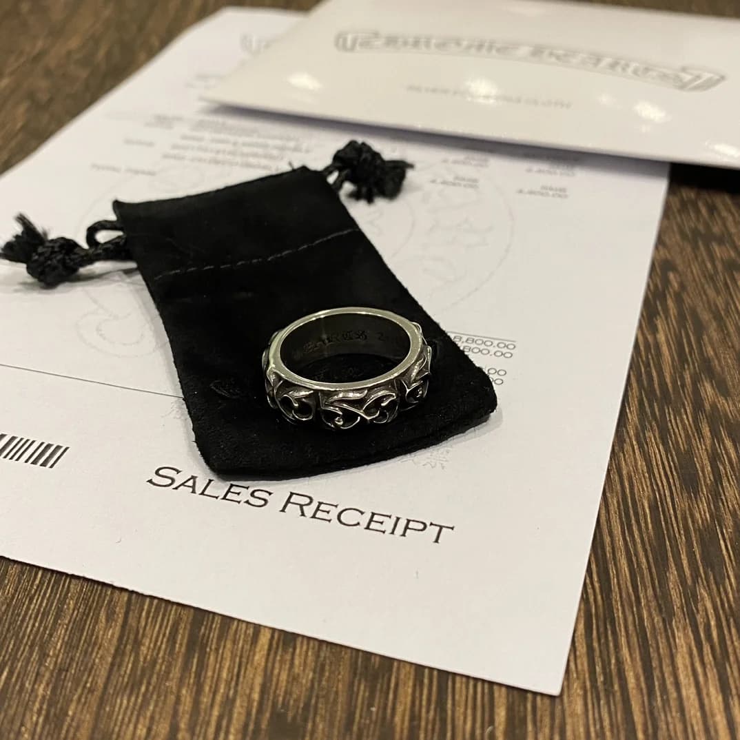 Кольцо Chrome Hearts Vine на черном замшевом мешочке с чеком покупки