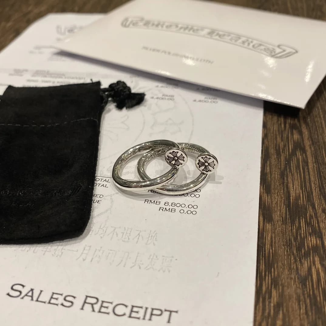 Два серебряных кольца Chrome Hearts Nail на чеке