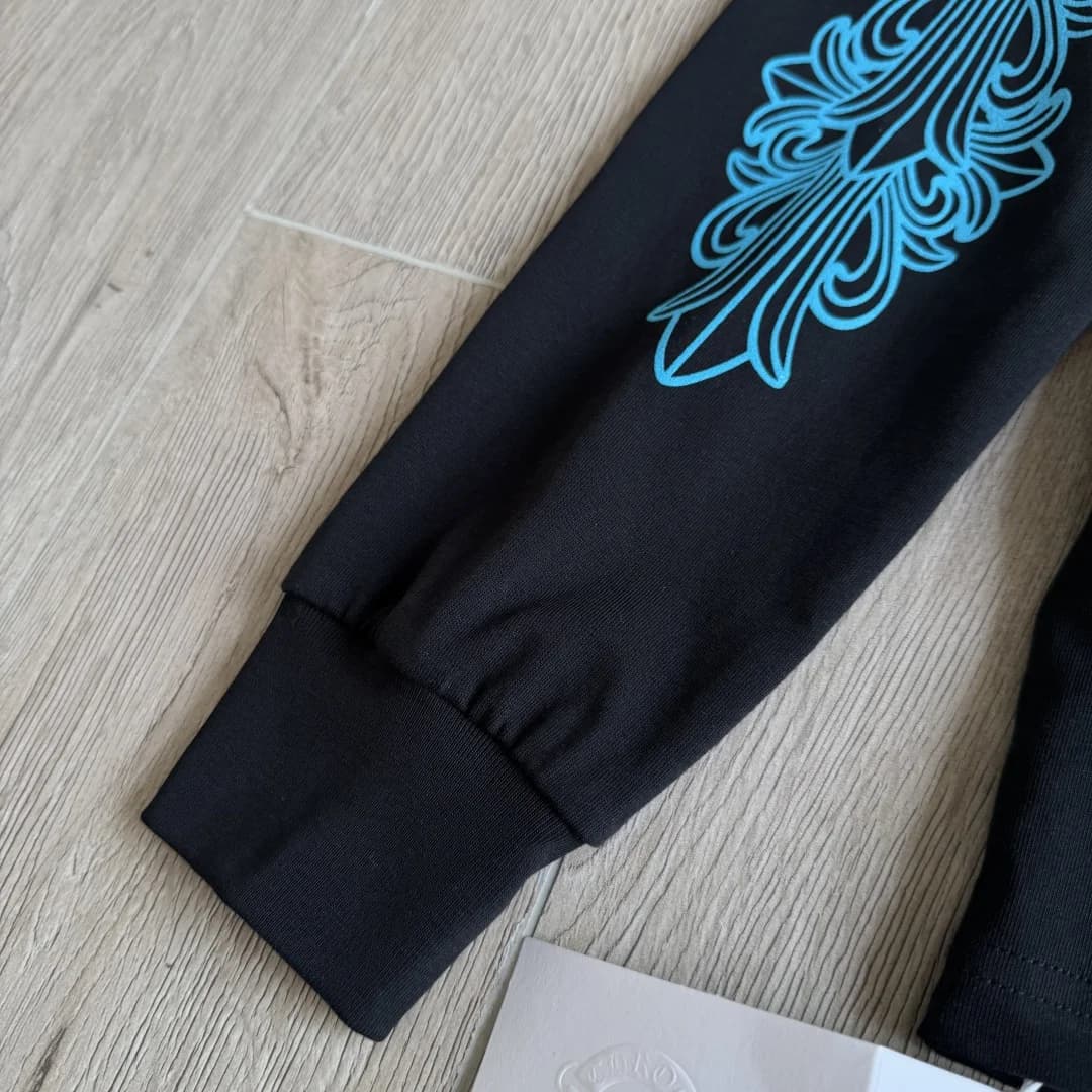 Манжет рукава лонгслива Chrome Hearts