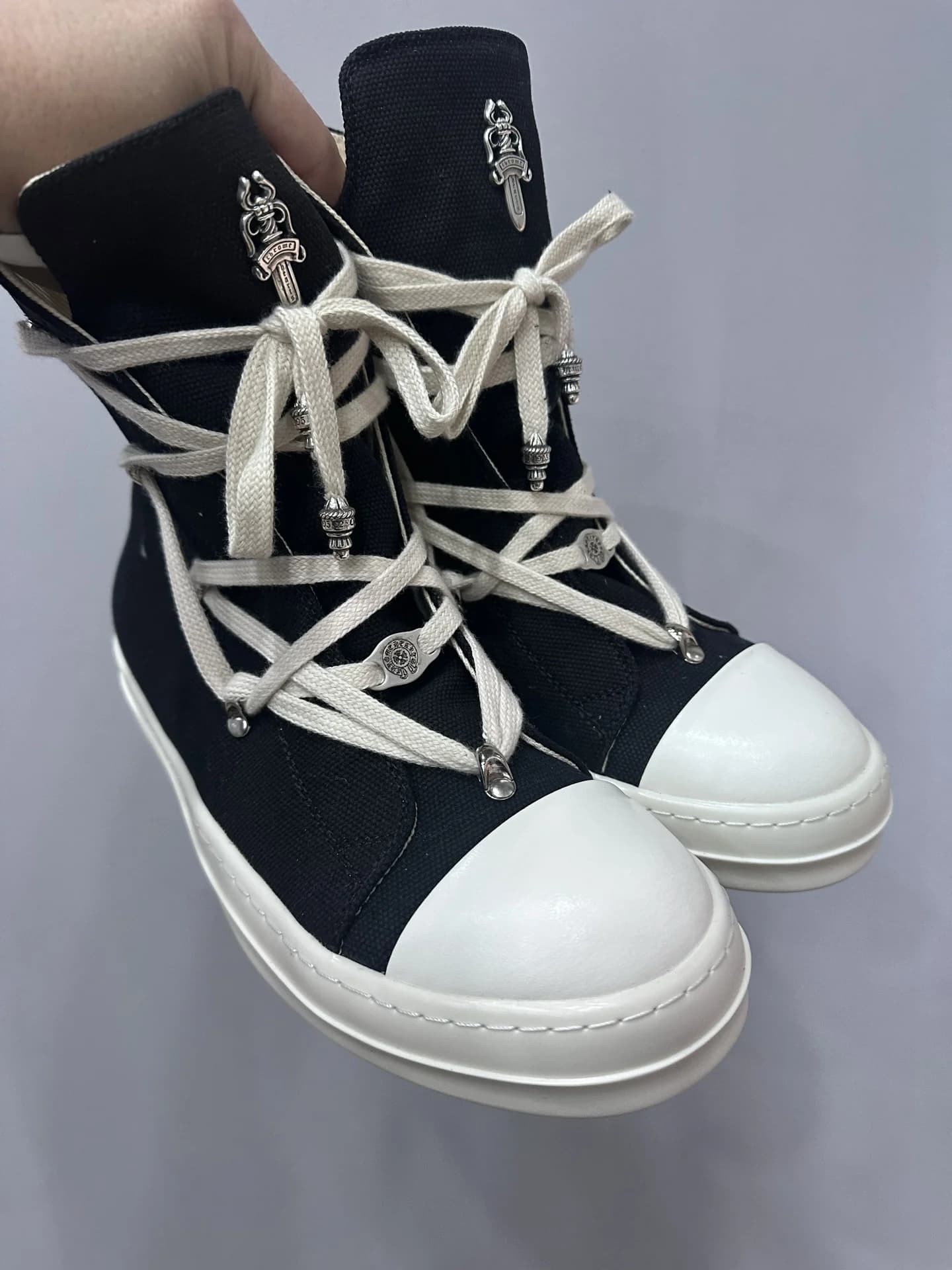 Высокие кеды Chrome Hearts x Rick Owens DRKSHDW черного цвета с белой шнуровкой
