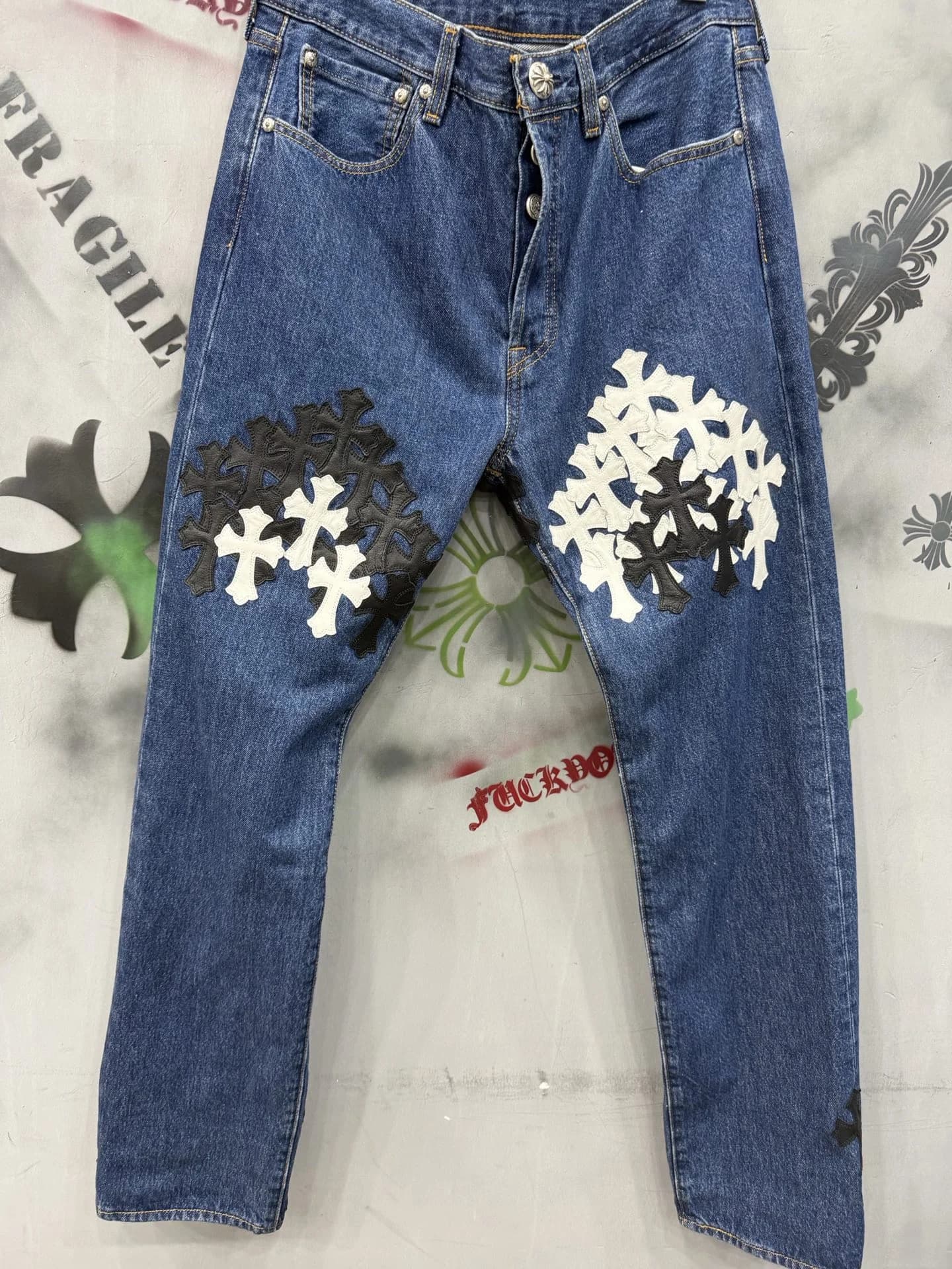 Джинсы Chrome Hearts × Levi's 501