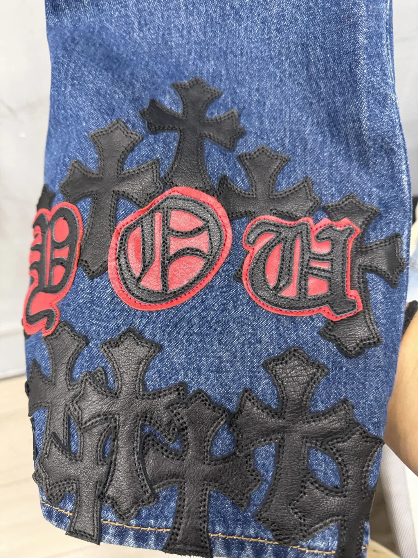 Джинсы Chrome Hearts × Levi's 501