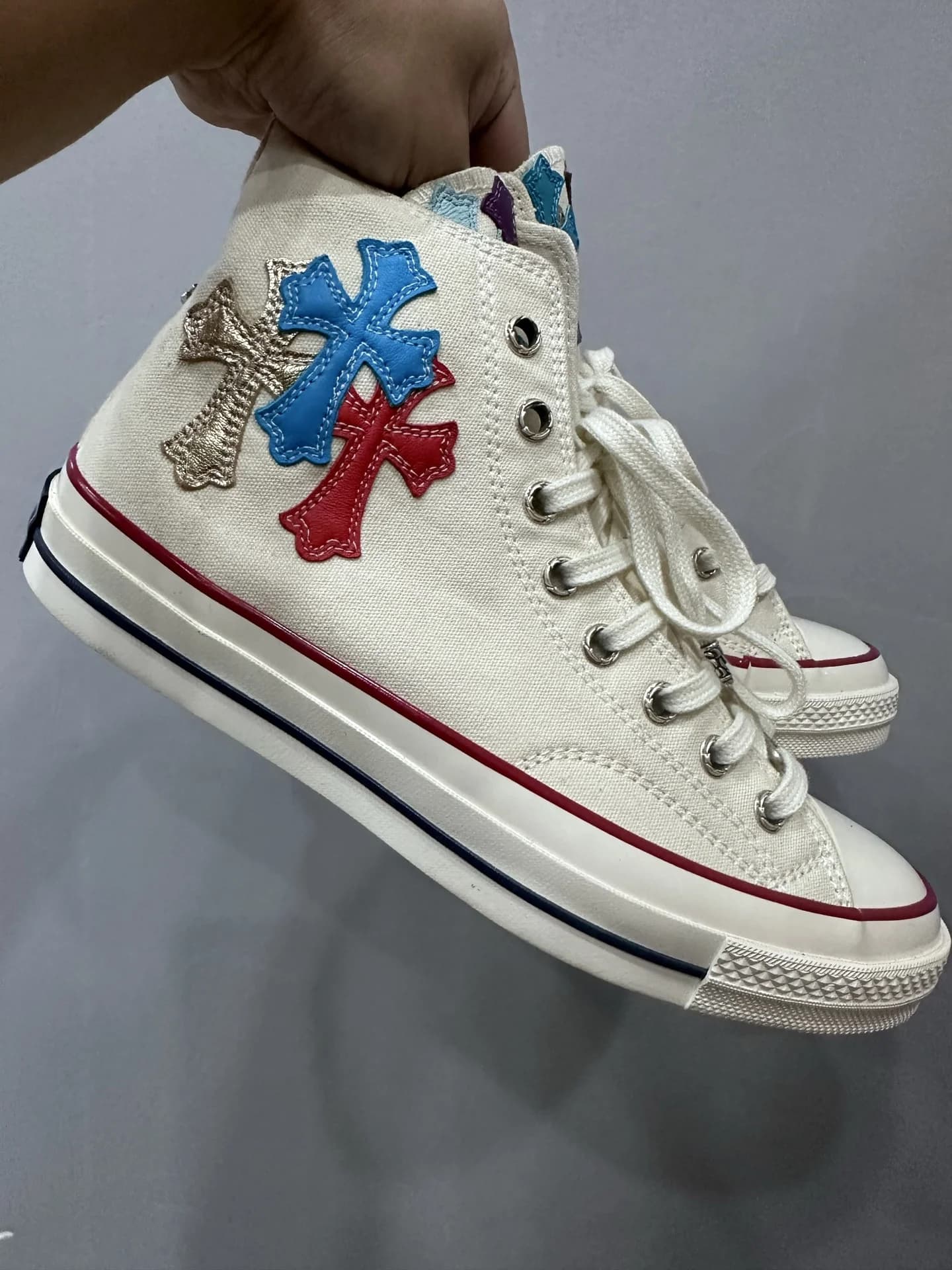 Кеды Chrome Hearts x Converse Chuck 70 сбоку