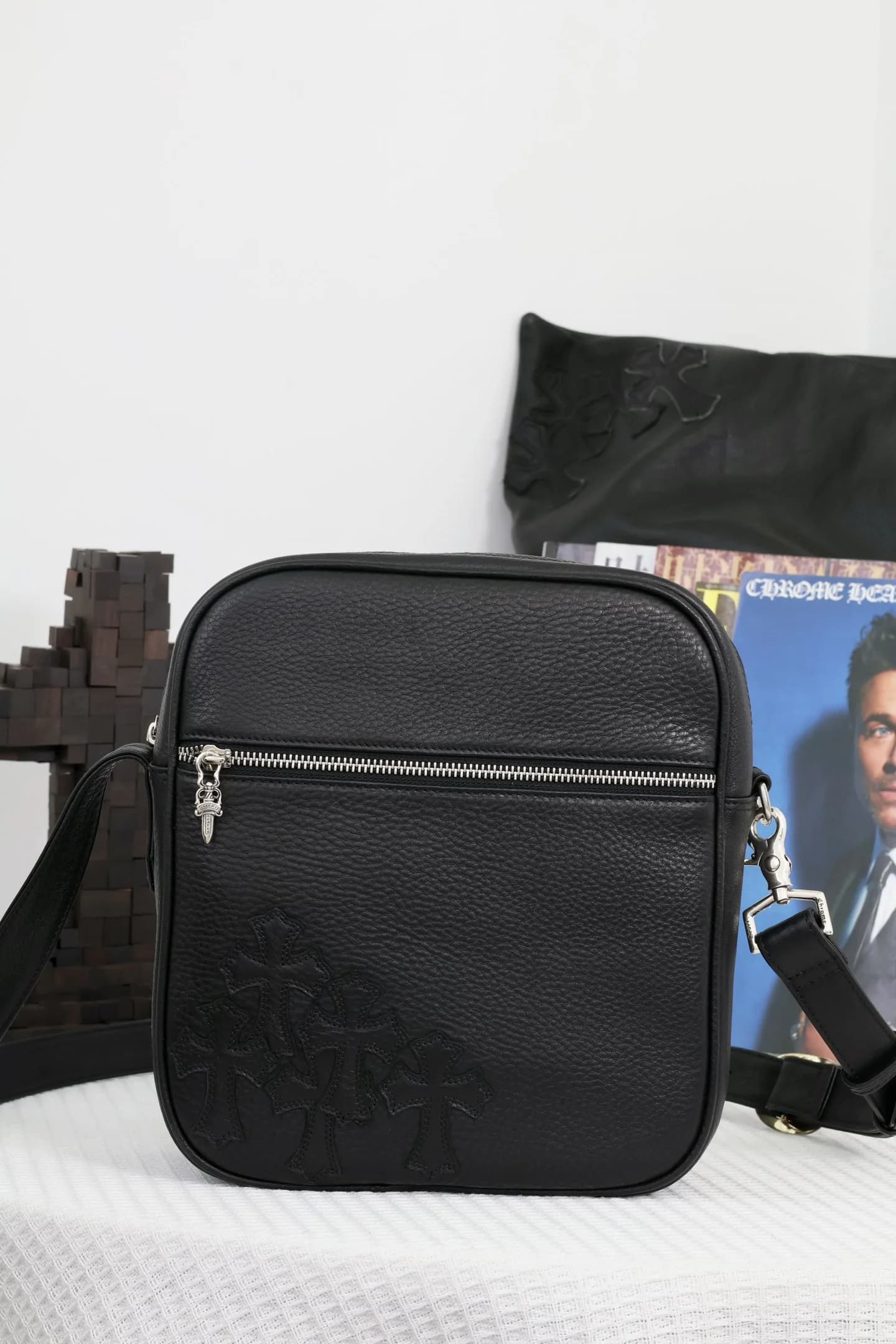 Сумка через плечо Chrome Hearts