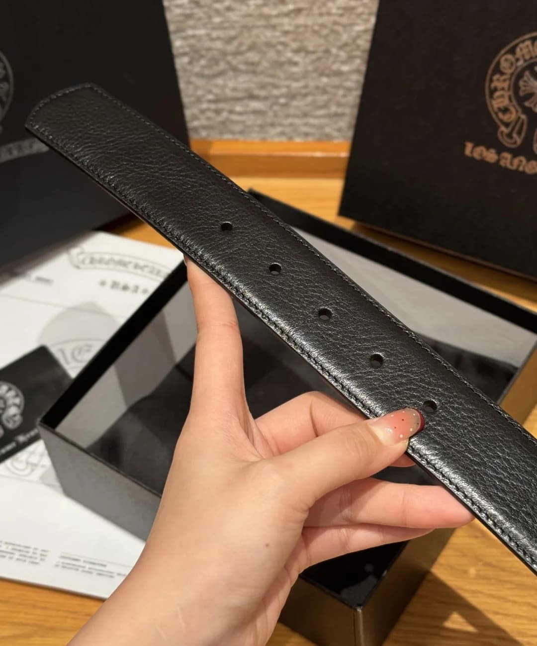 Кожаное полотно ремня Chrome Hearts с отверстиями для фиксации