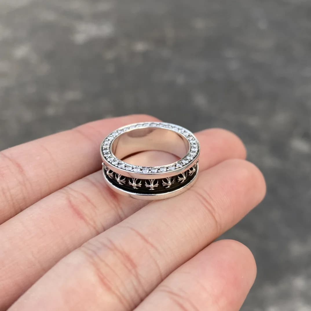 Серебряное кольцо Chrome Hearts Plus Cross Band с муассанитами на ладони