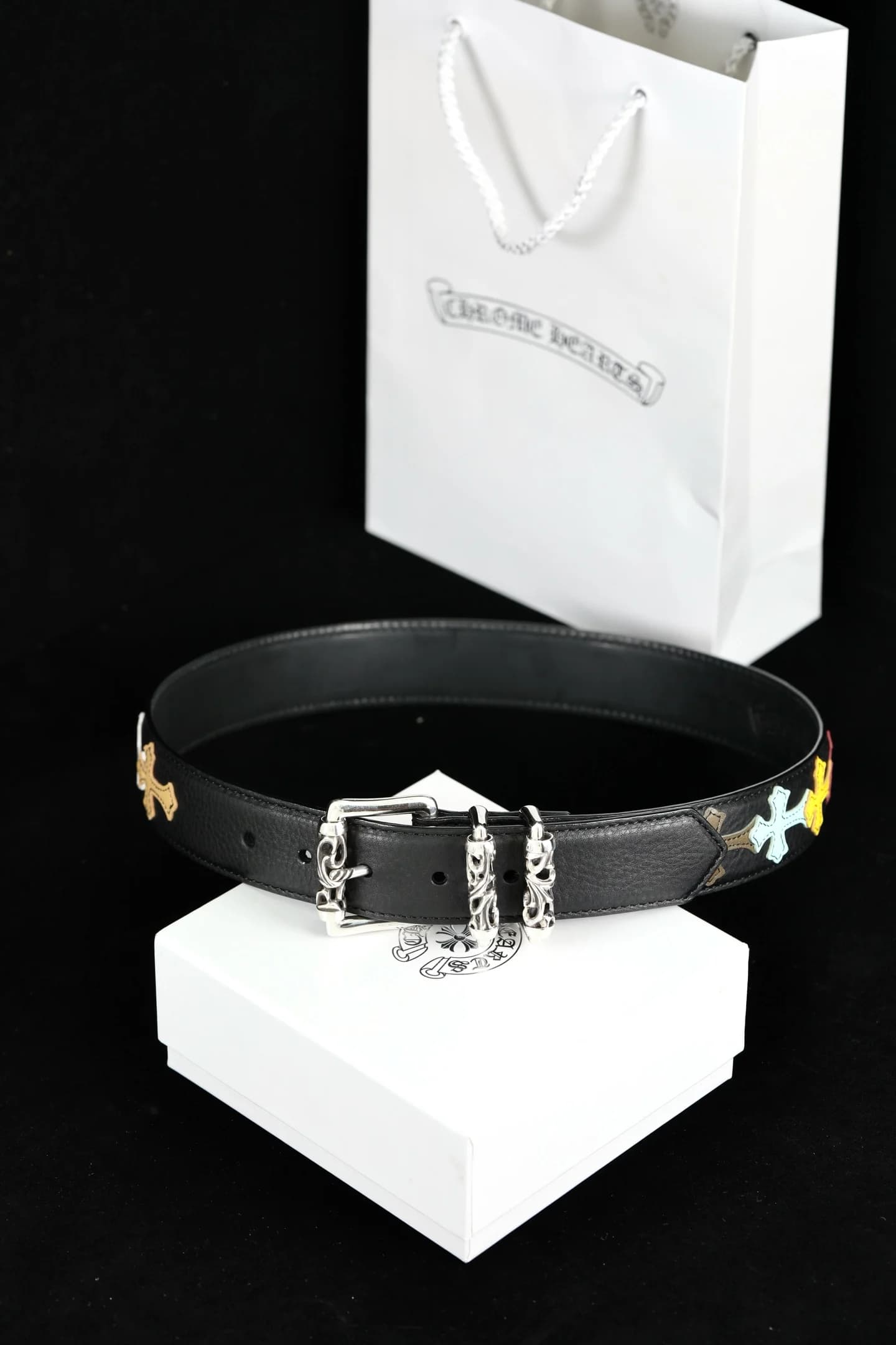 Кожаный ремень Chrome Hearts с цветными крестами, фирменная коробка и пакет