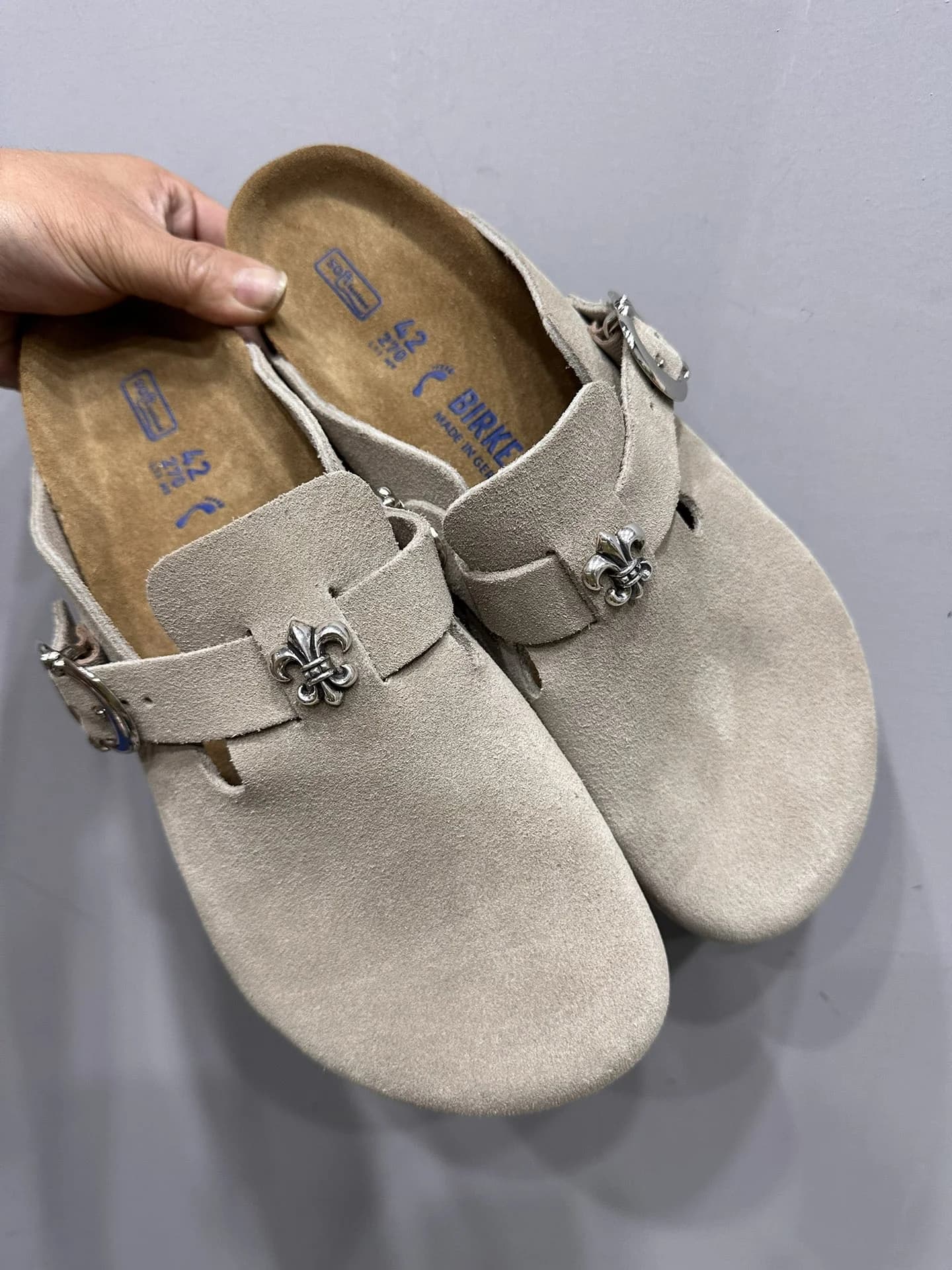 Тапки Chrome Hearts x Birkenstock