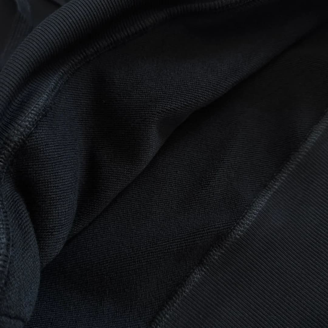 Внутренняя сторона ткани худи Chrome Hearts