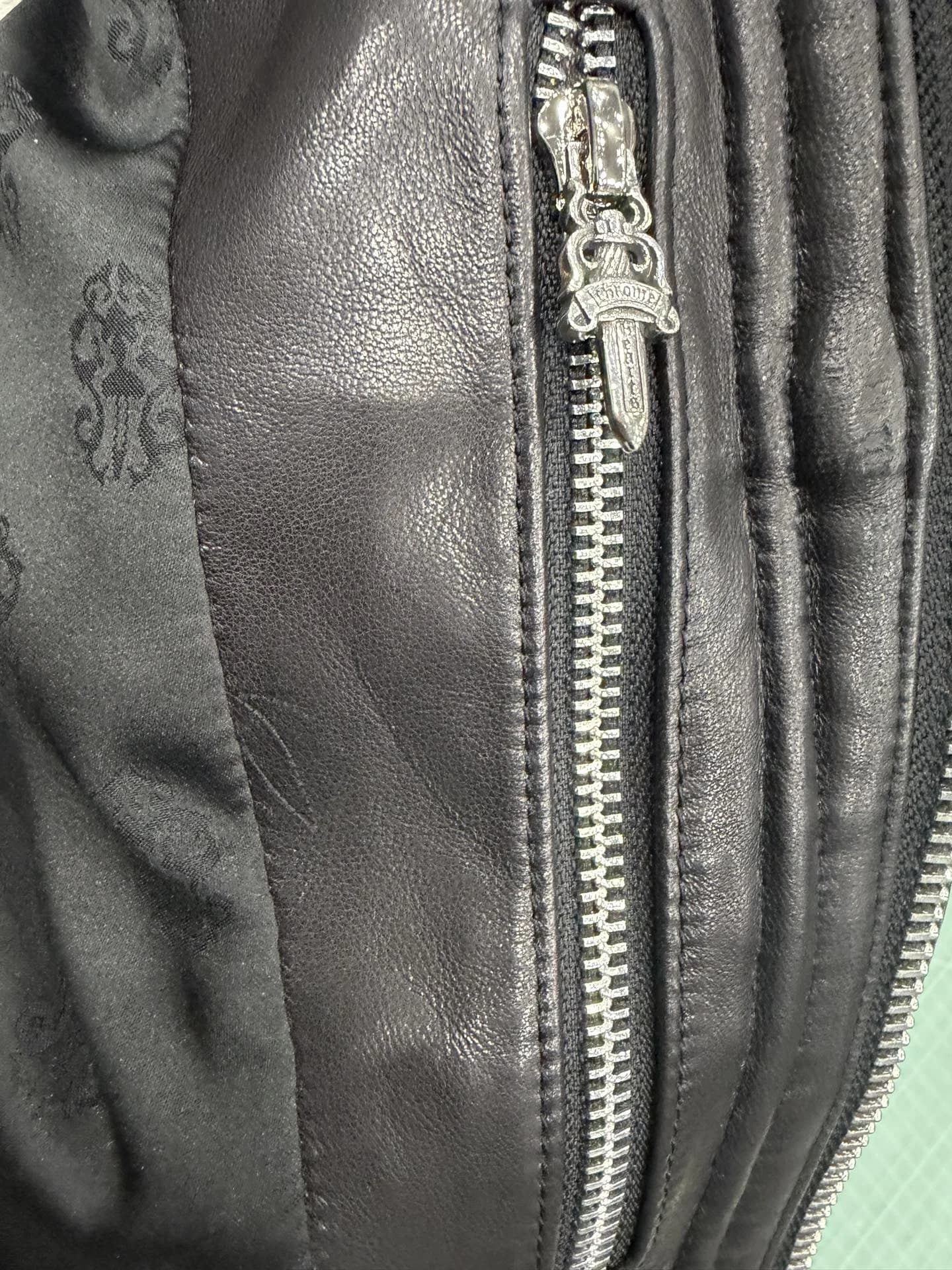 Chrome Hearts Кожаный пуховик