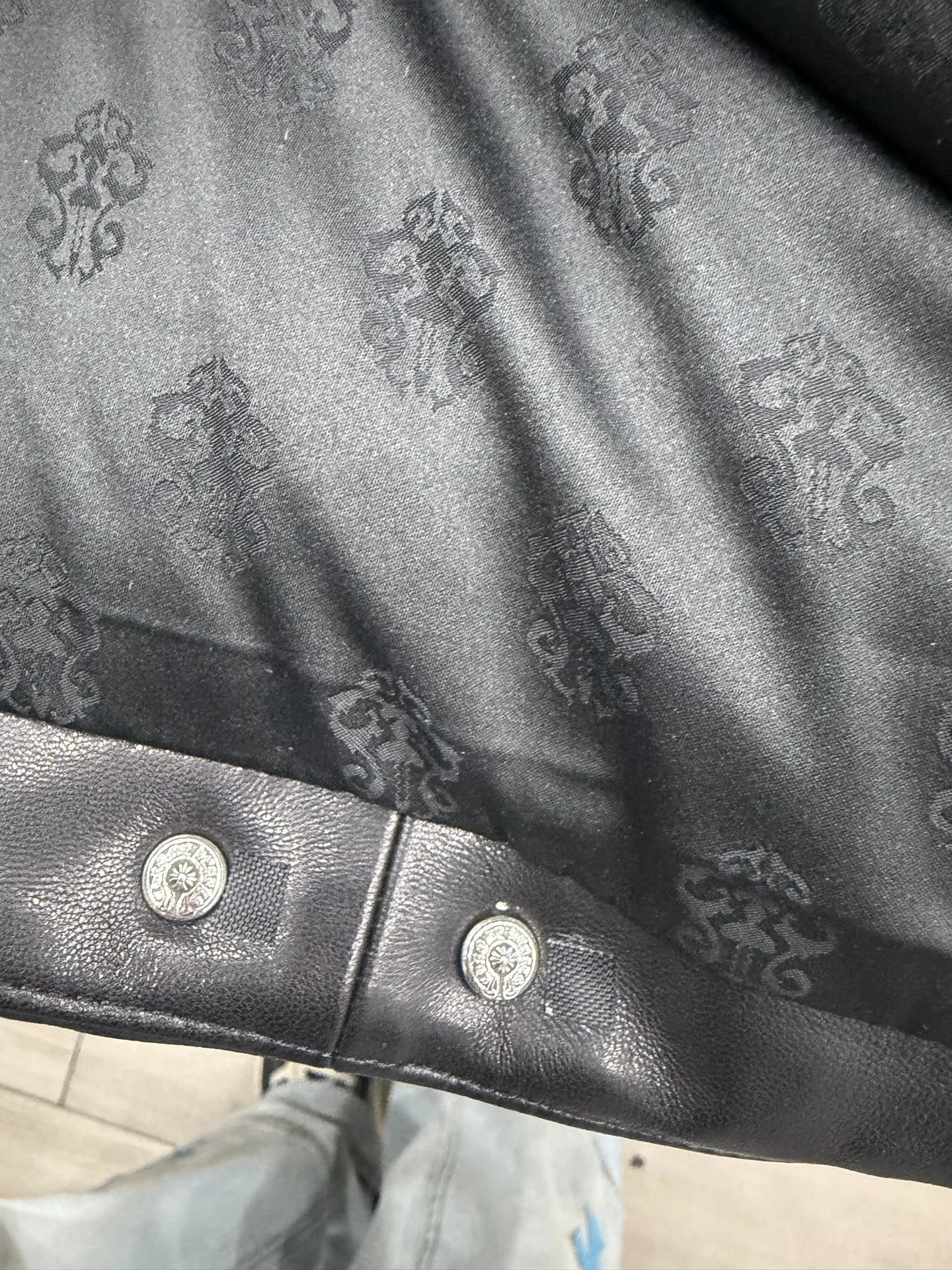 Chrome Hearts Кожаный пуховик