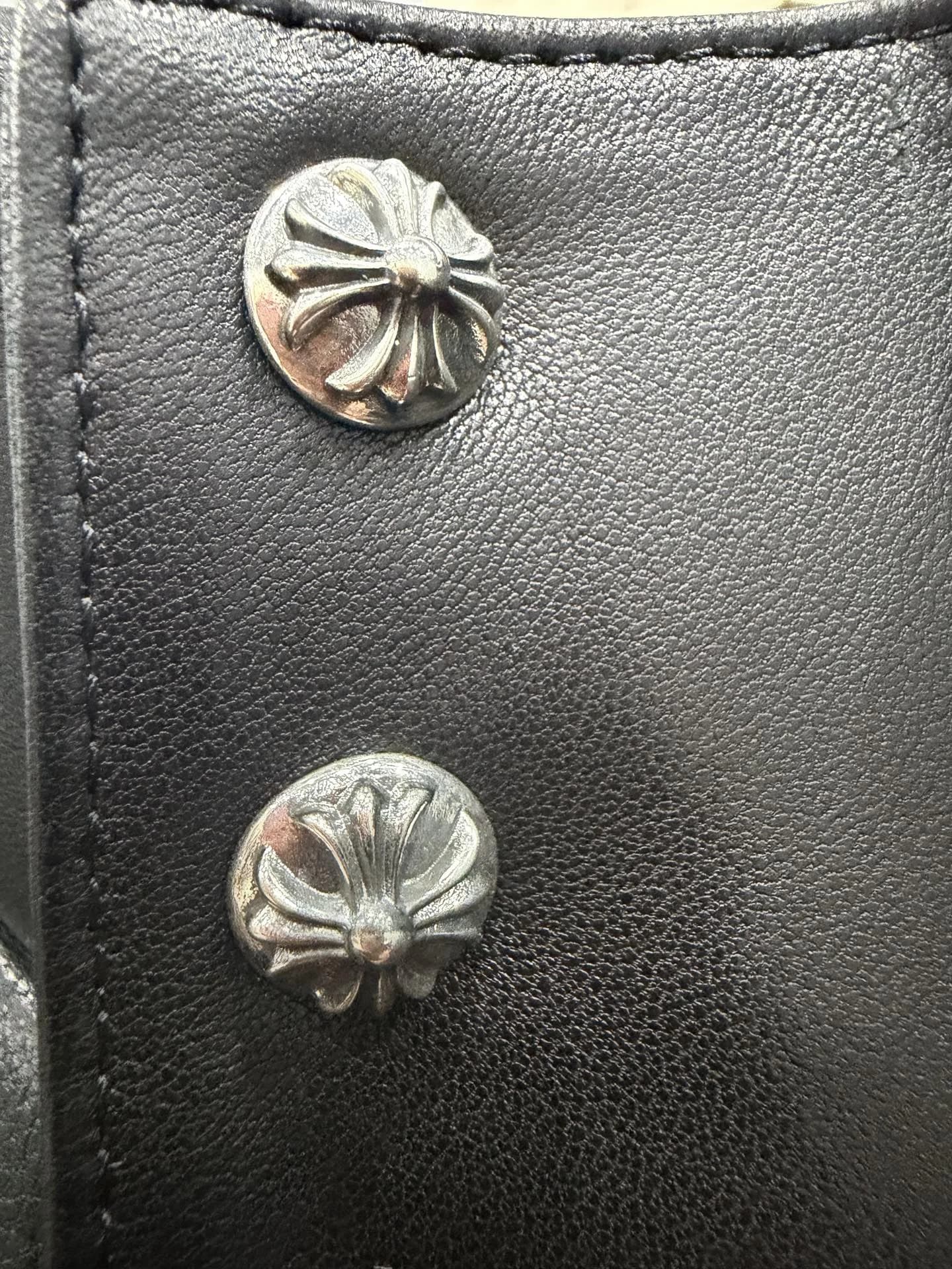 Chrome Hearts Кожаный пуховик