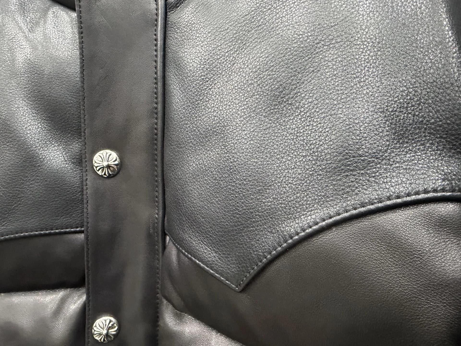 Chrome Hearts Кожаный пуховик