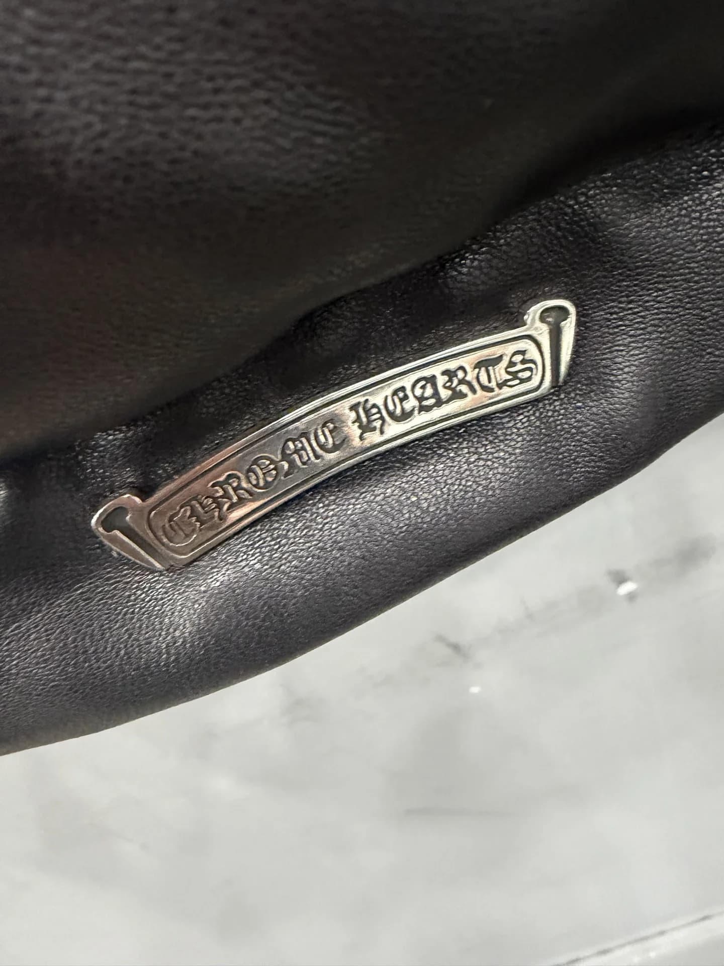 Chrome Hearts Кожаный пуховик