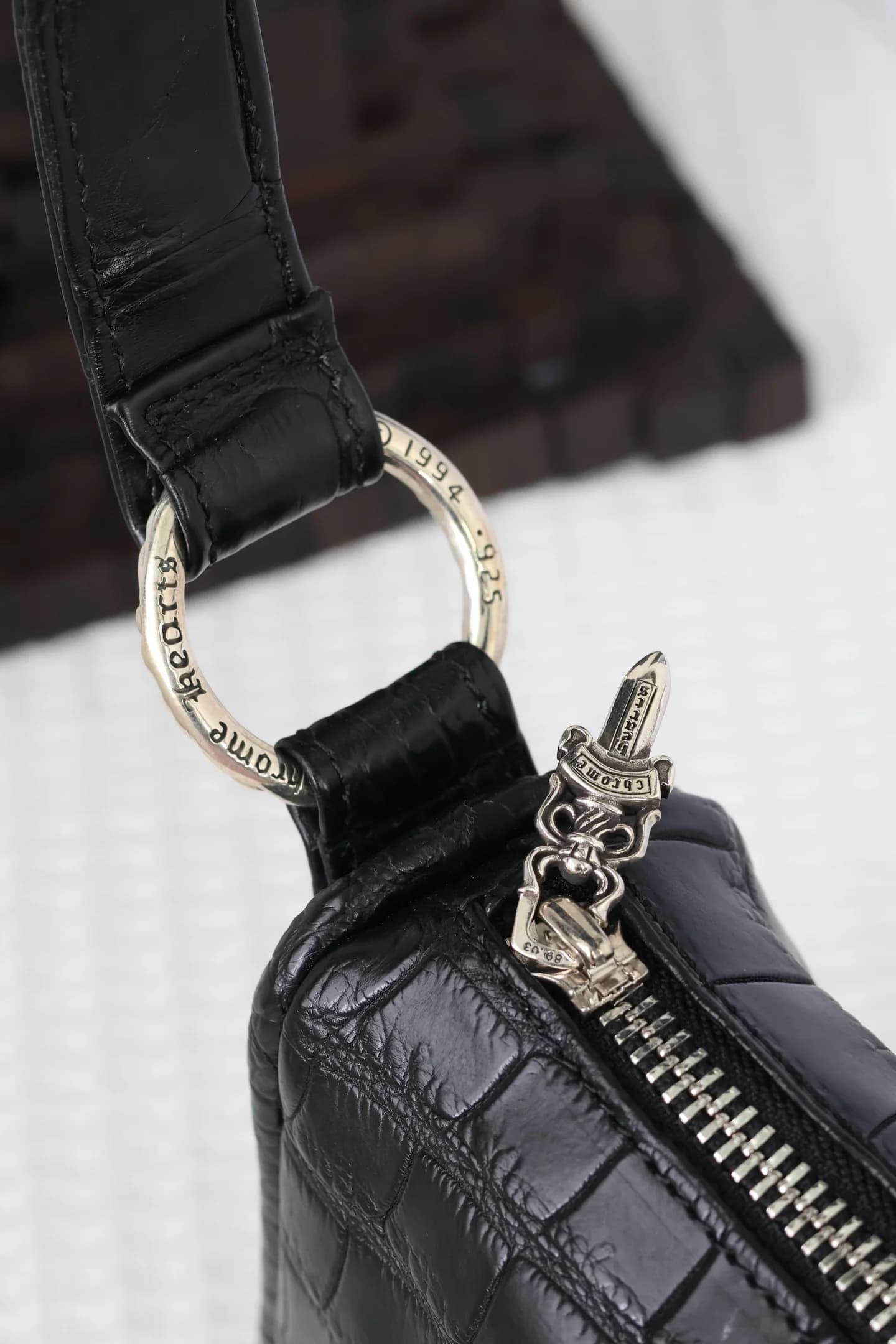 Серебряное кольцо крепления и пуллер молнии в виде кинжала Dagger