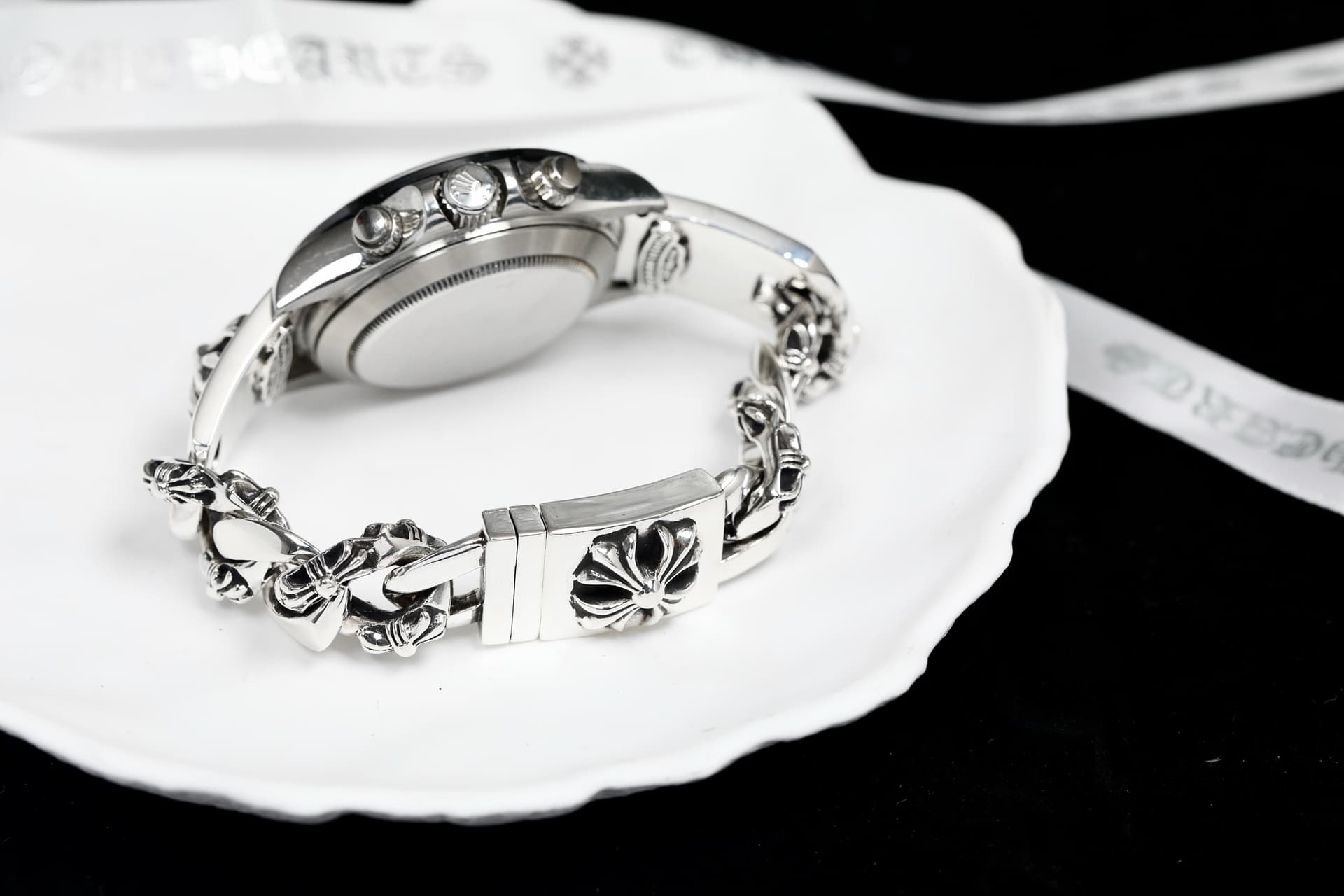 Массивный серебряный часовой браслет Chrome Hearts полукругом