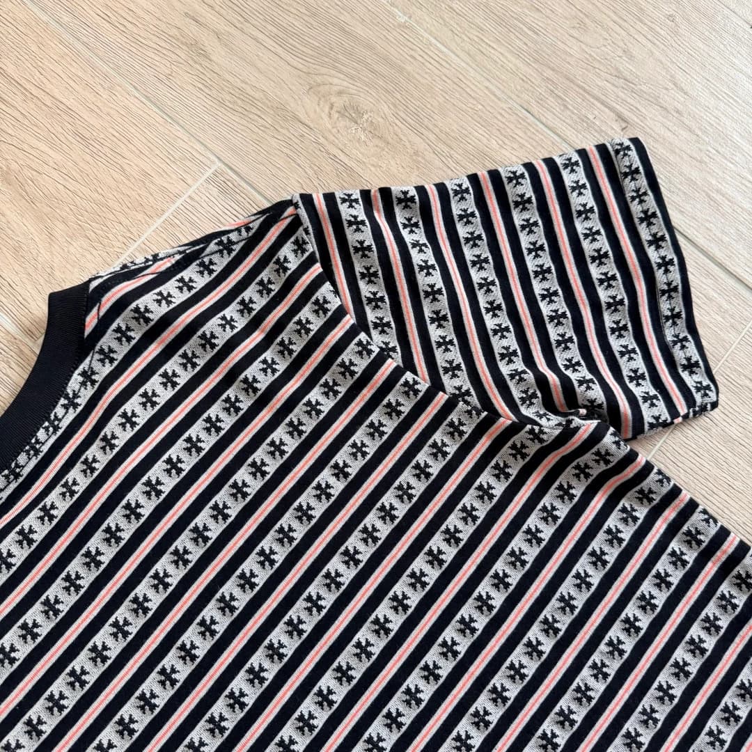 Рукав футболки Chrome Hearts