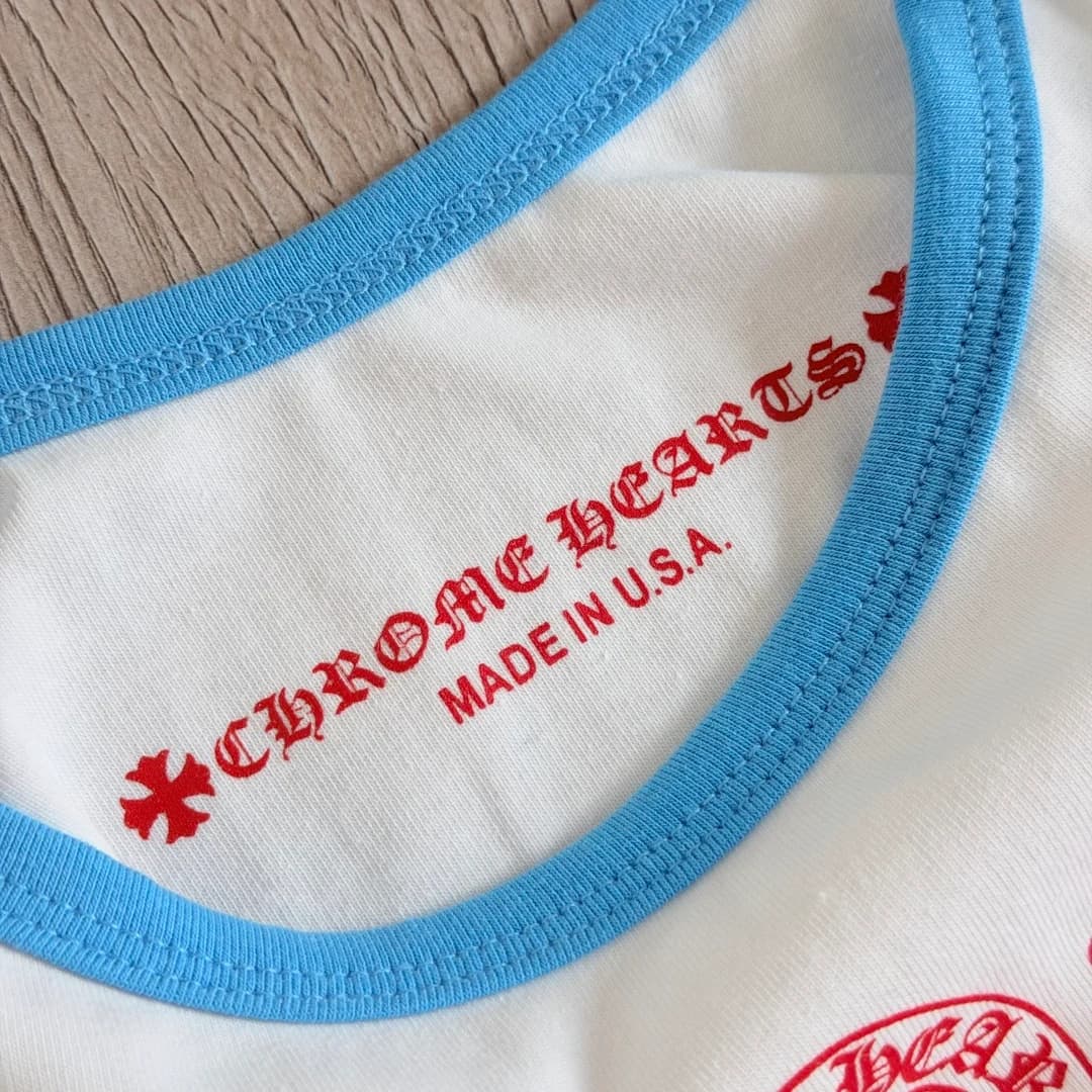 Логотип Chrome Hearts Made in USA на внутренней стороне топа