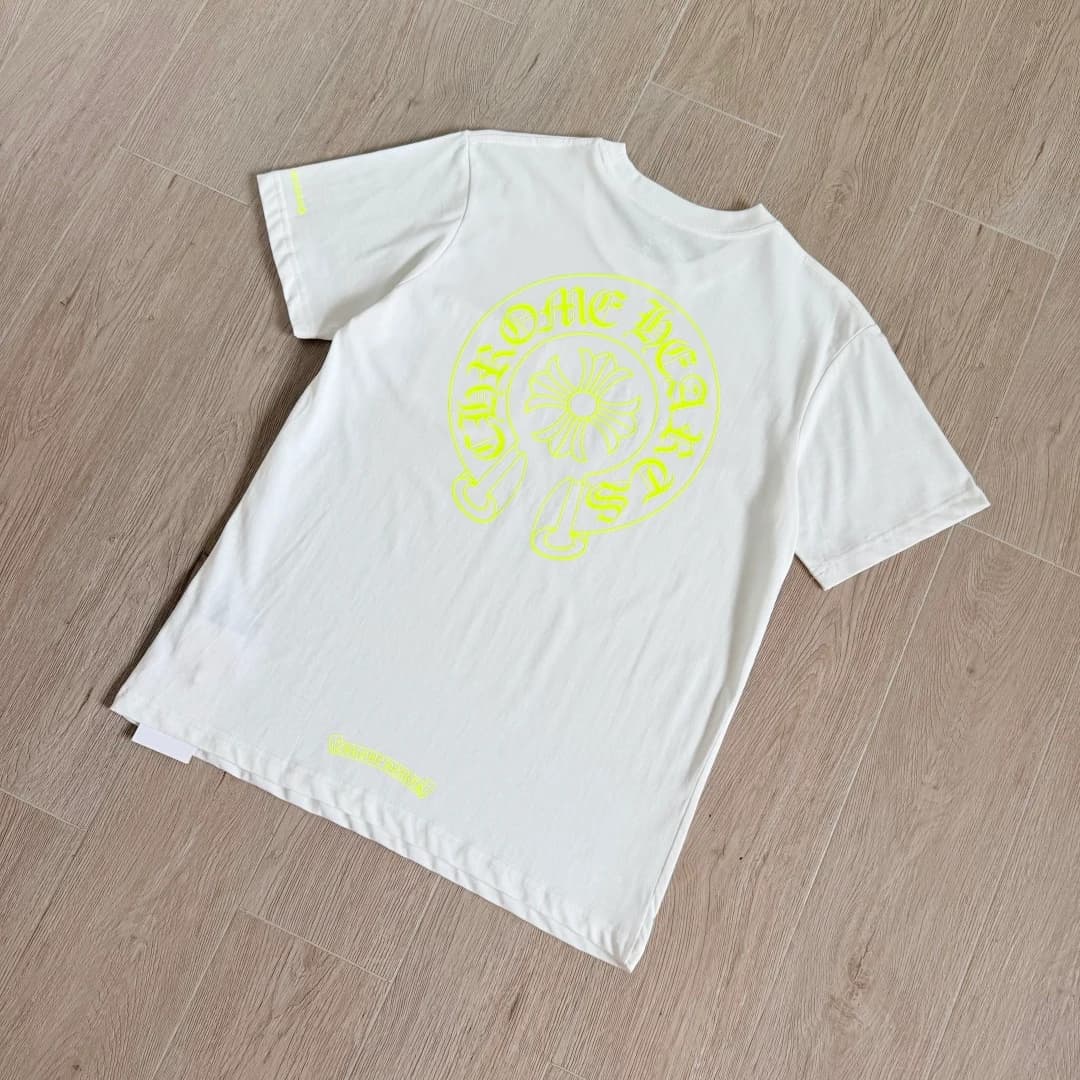 Белая футболка Chrome Hearts, вид сзади