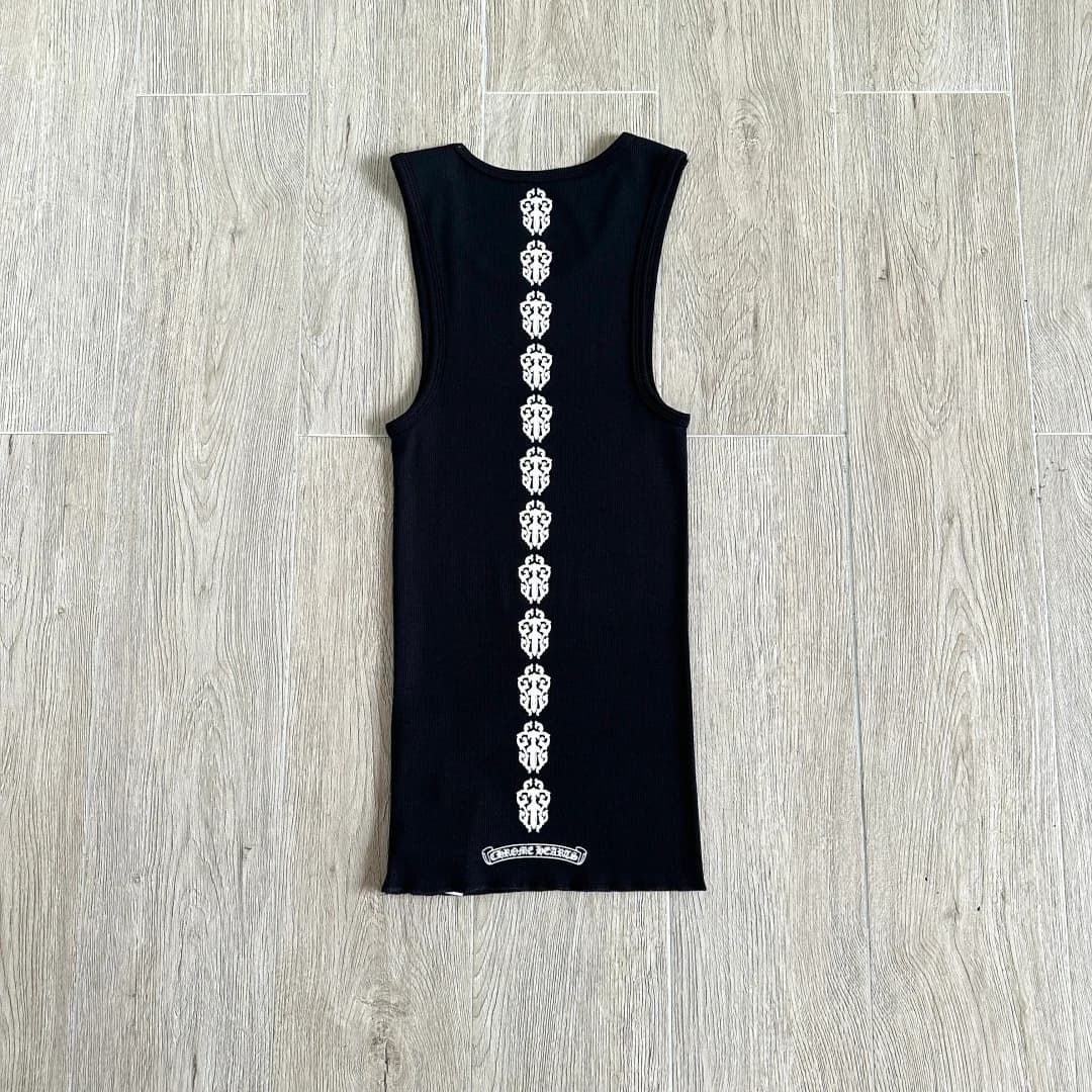 Черная майка Chrome Hearts, вид со спины