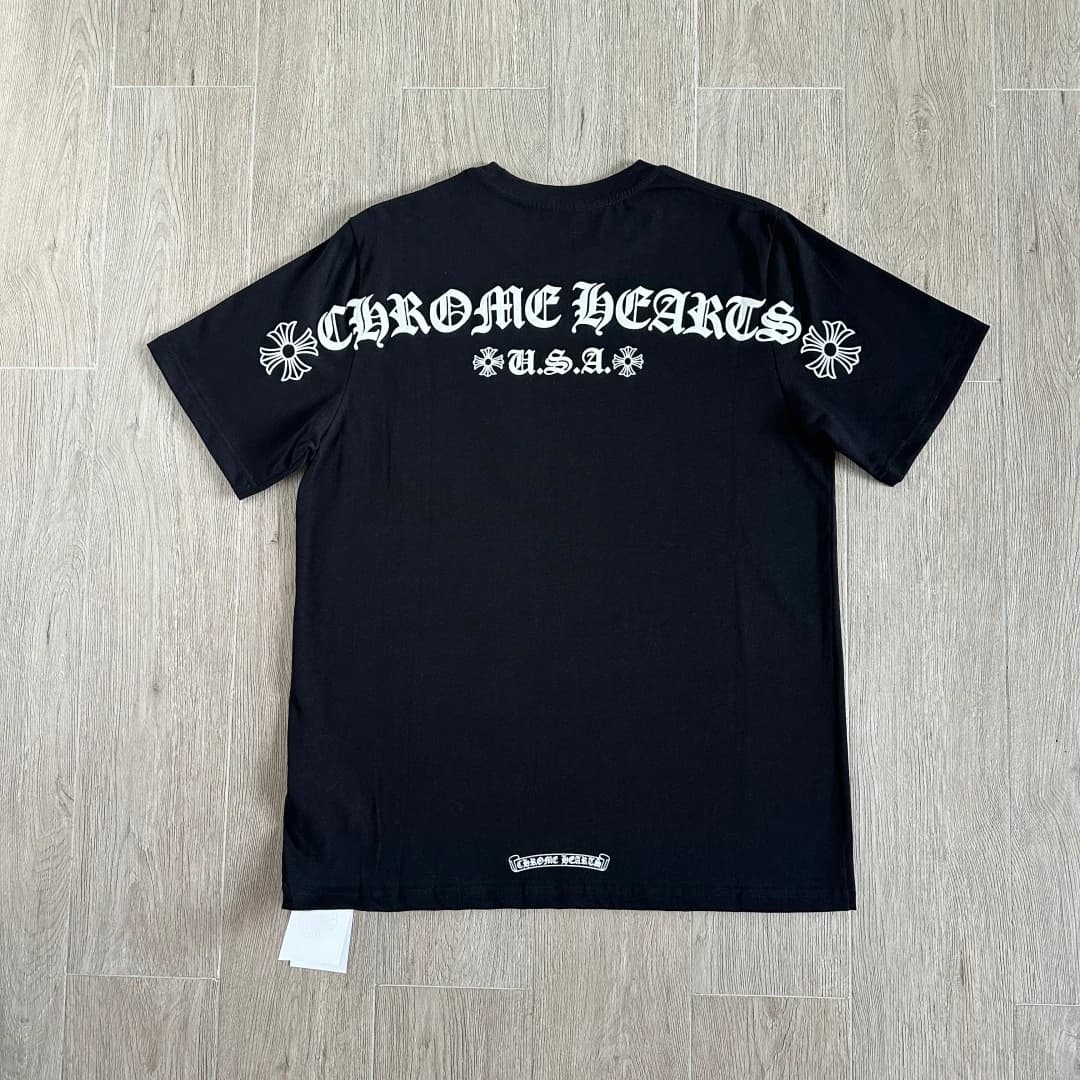 Черная футболка Chrome Hearts сзади
