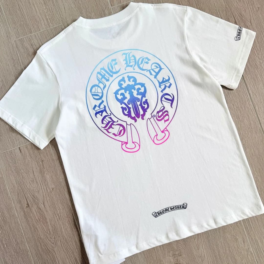 Белая футболка Chrome Hearts вид со спины